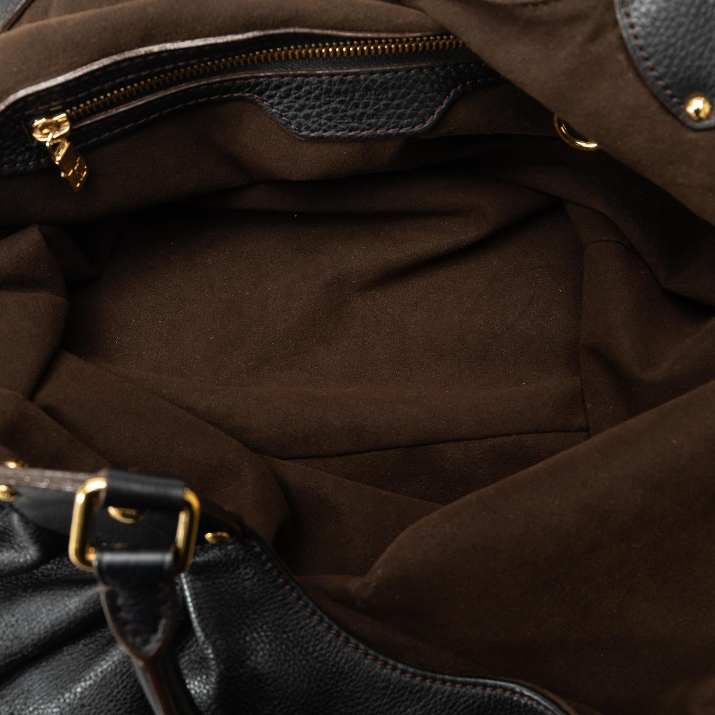 Louis Vuitton Monogram Mahina XL (SHG-hAaM7W)
