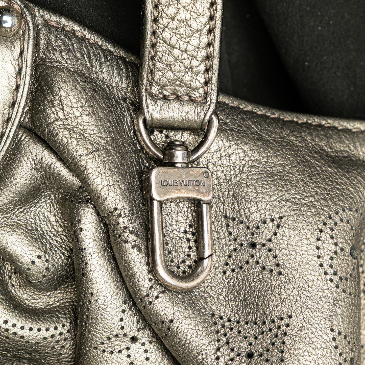 Louis Vuitton Monogram Mahina XL