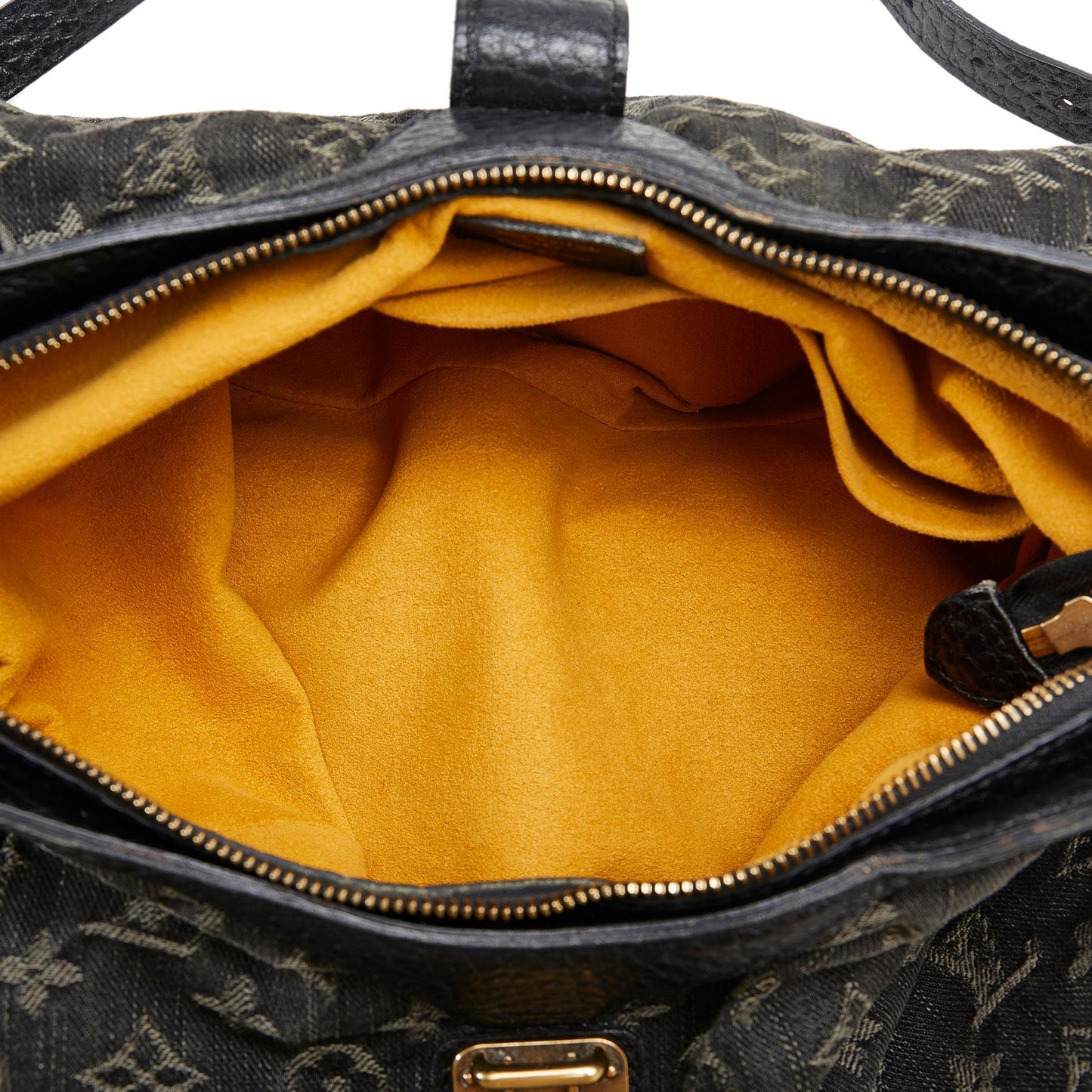 Louis Vuitton Monogram Mahina XS (SHG-XuZRDO)