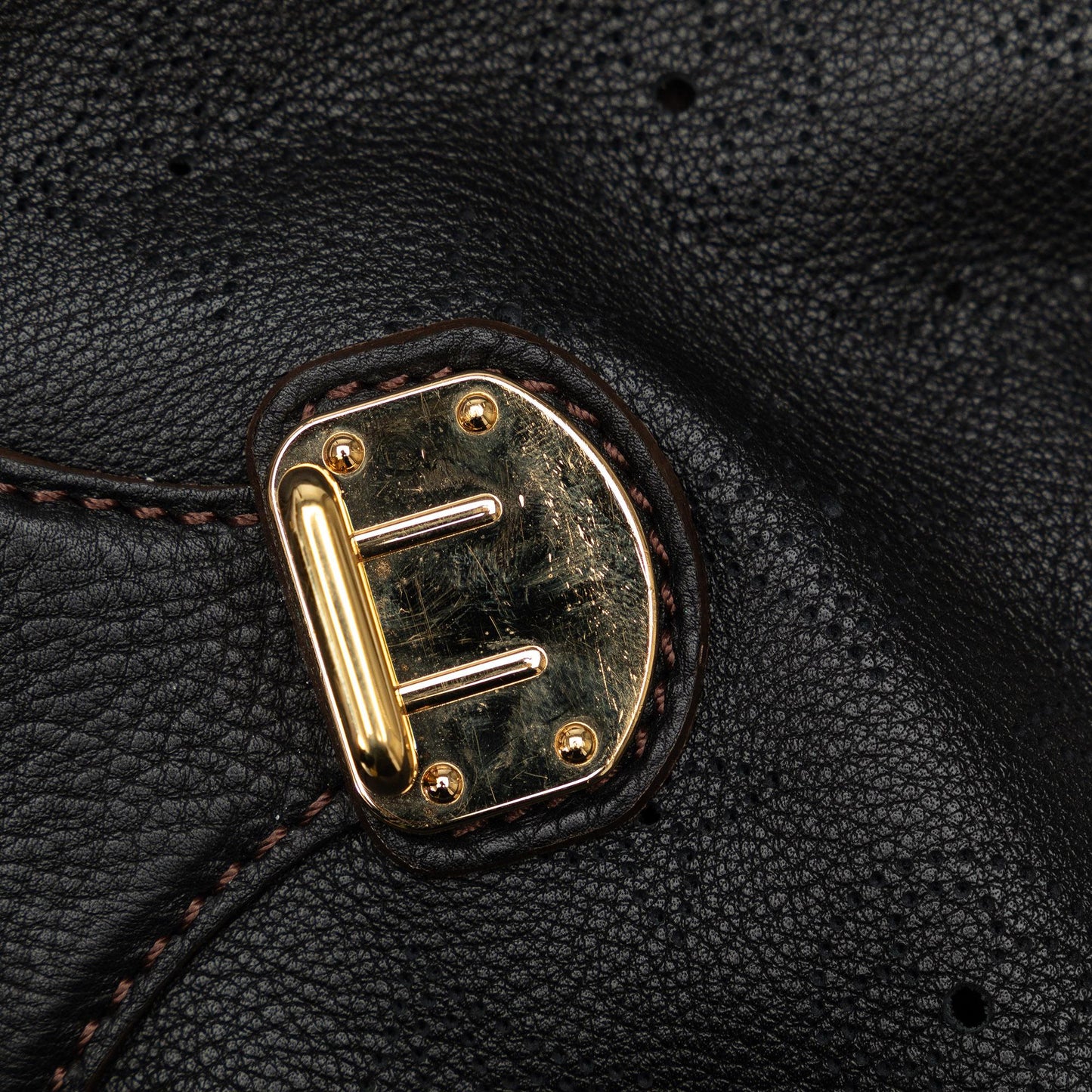 Louis Vuitton Monogram Mahina XS (SHG-RHjuq8)