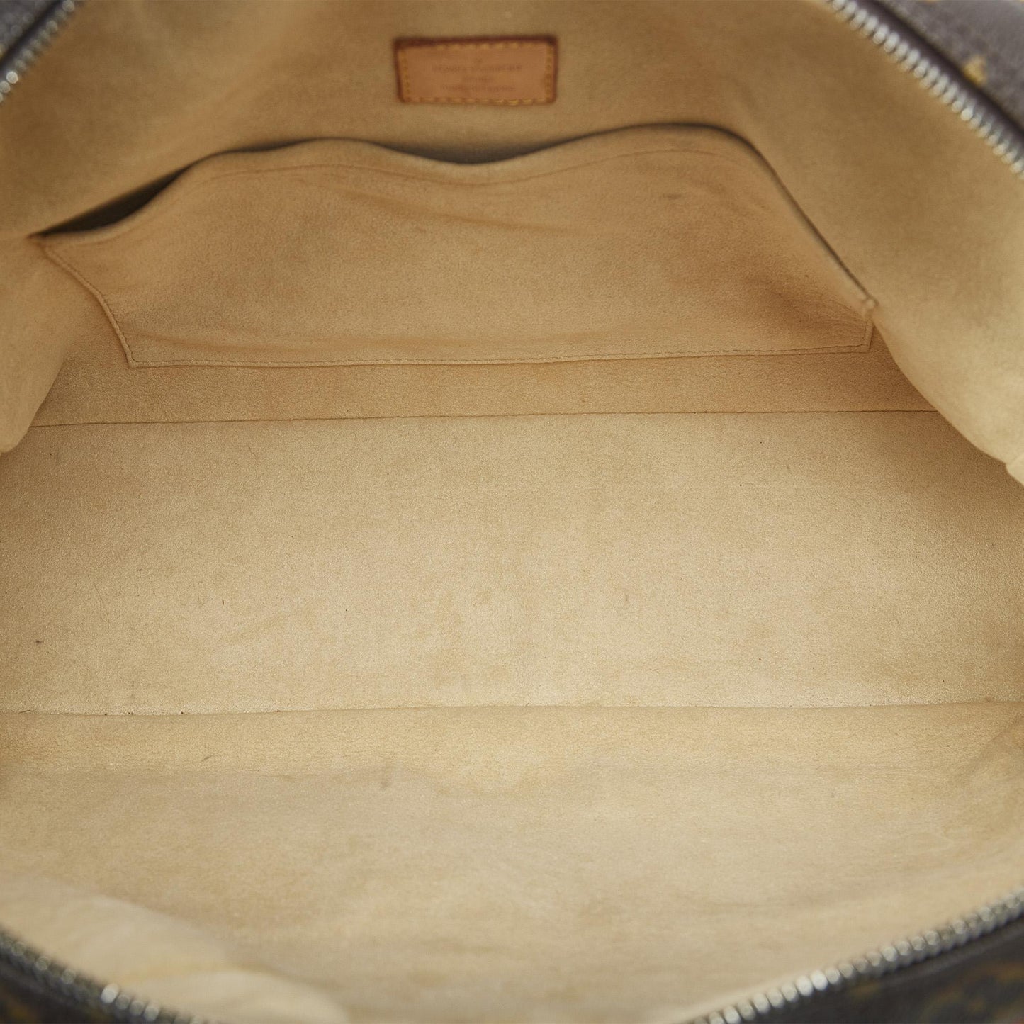 Louis Vuitton Monogram Manhattan GM (SHG-NEVfKX)