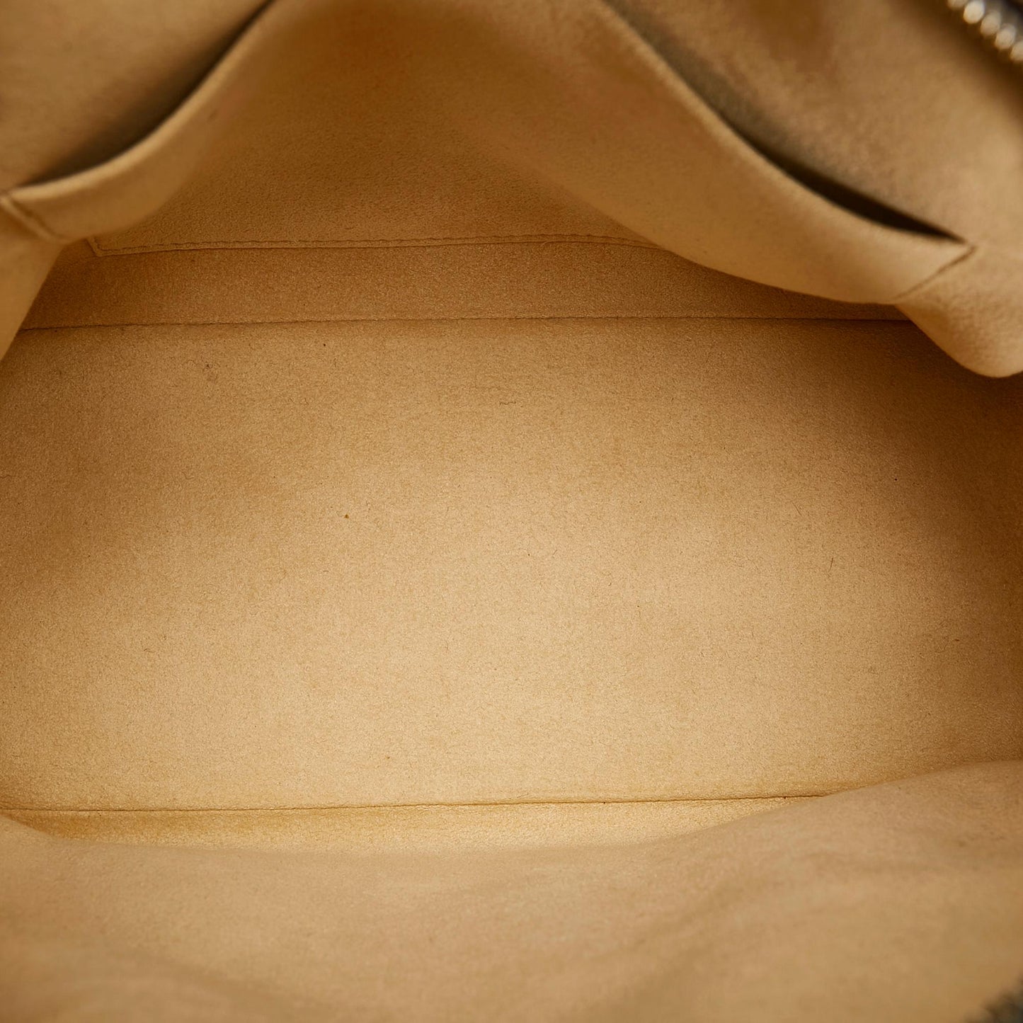 Louis Vuitton Monogram Manhattan PM (SHG-cpnUcz)