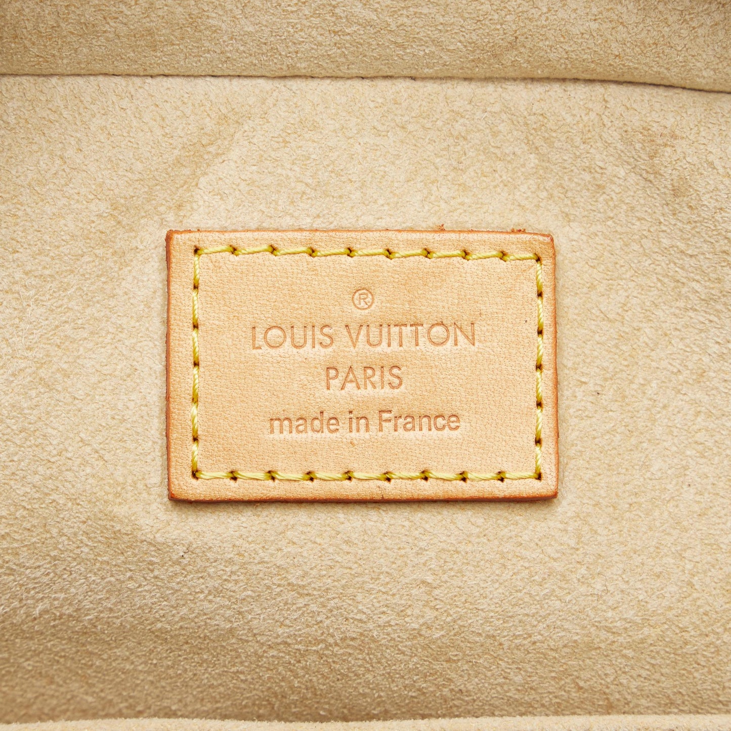 Louis Vuitton Monogram Manhattan PM (SHG-jqRvF9)