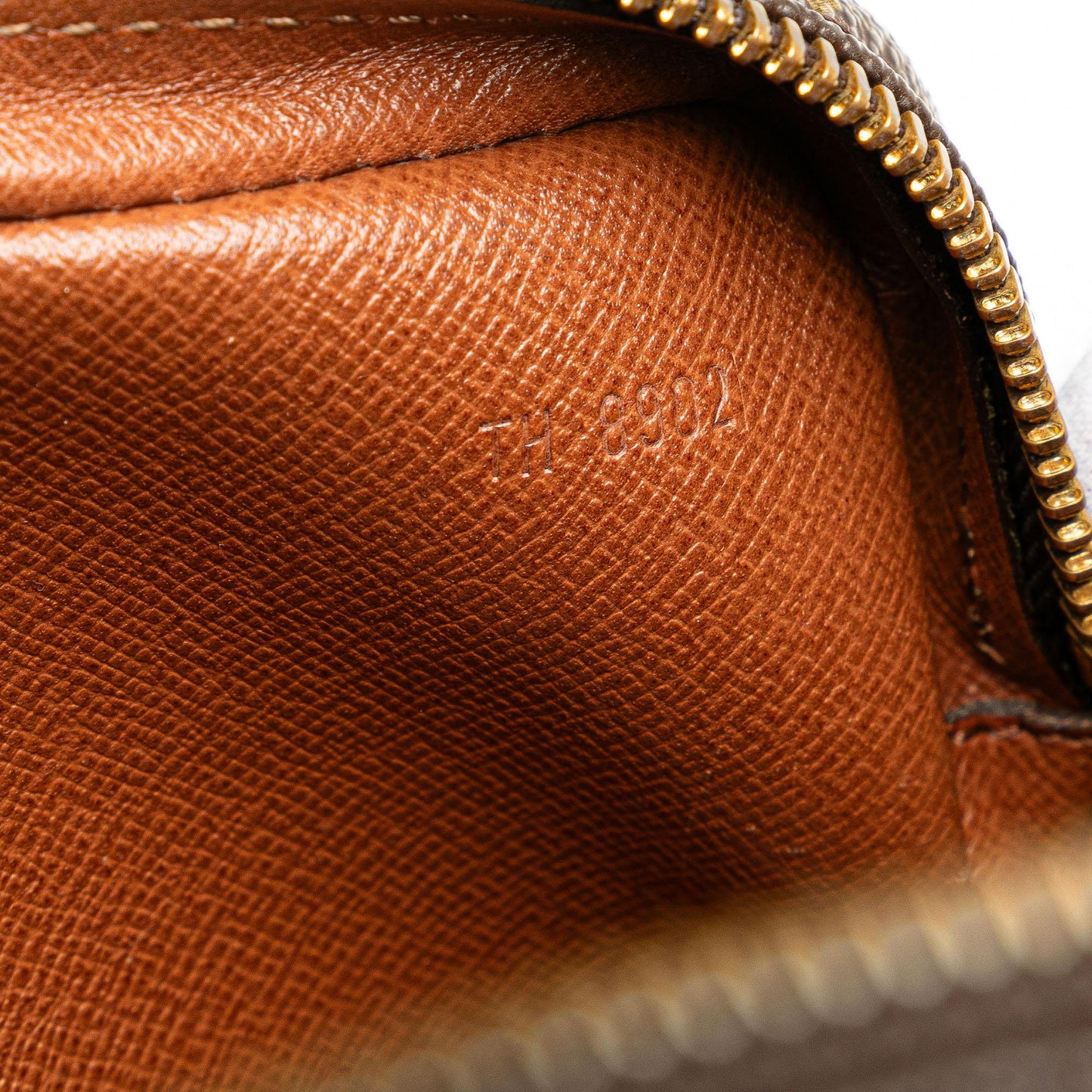 Louis Vuitton Monogram Marly Dragonne PM (SHG-NJ0Q30)