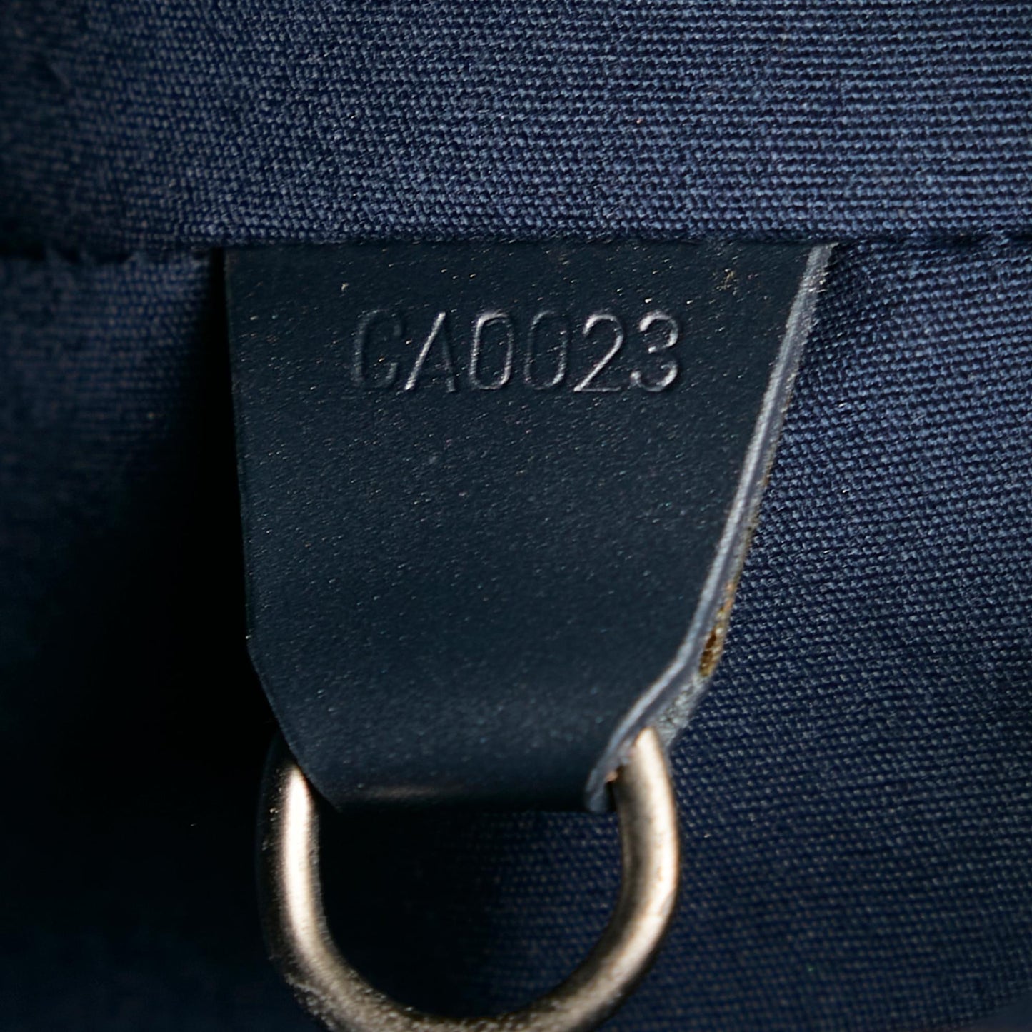 Louis Vuitton Monogram Mat Allston (SHG-4ZII4y)