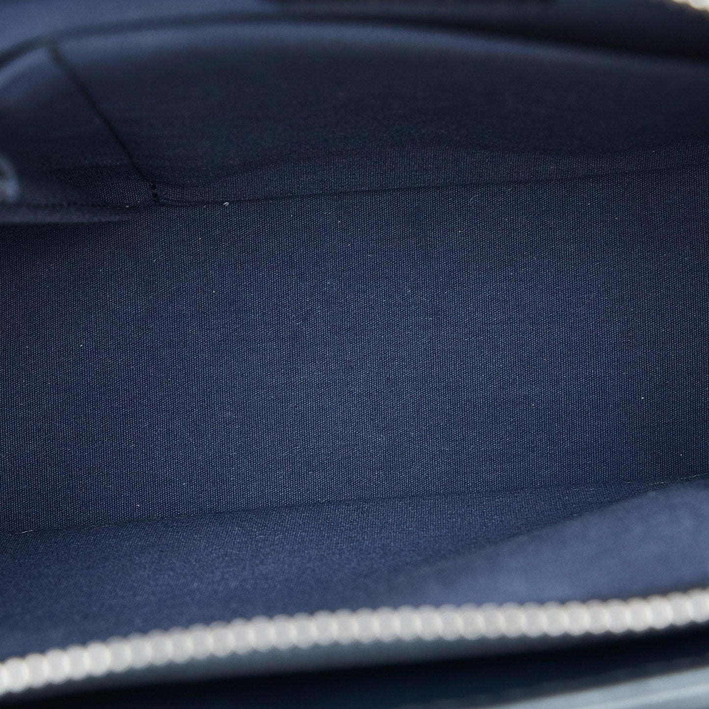 Louis Vuitton Monogram Mat Alston (SHG-auG5zz)