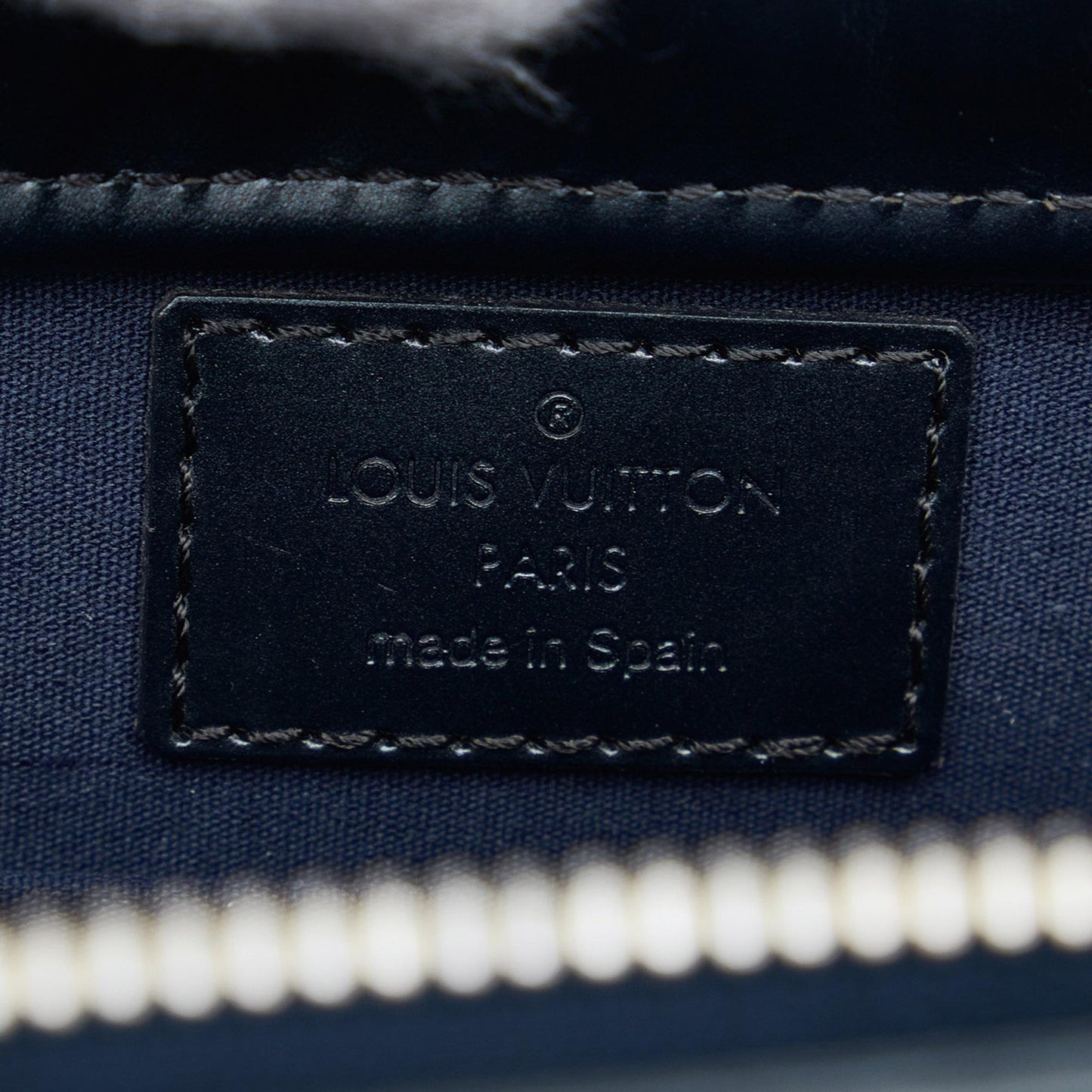 Louis Vuitton Monogram Mat Alston (SHG-auG5zz)