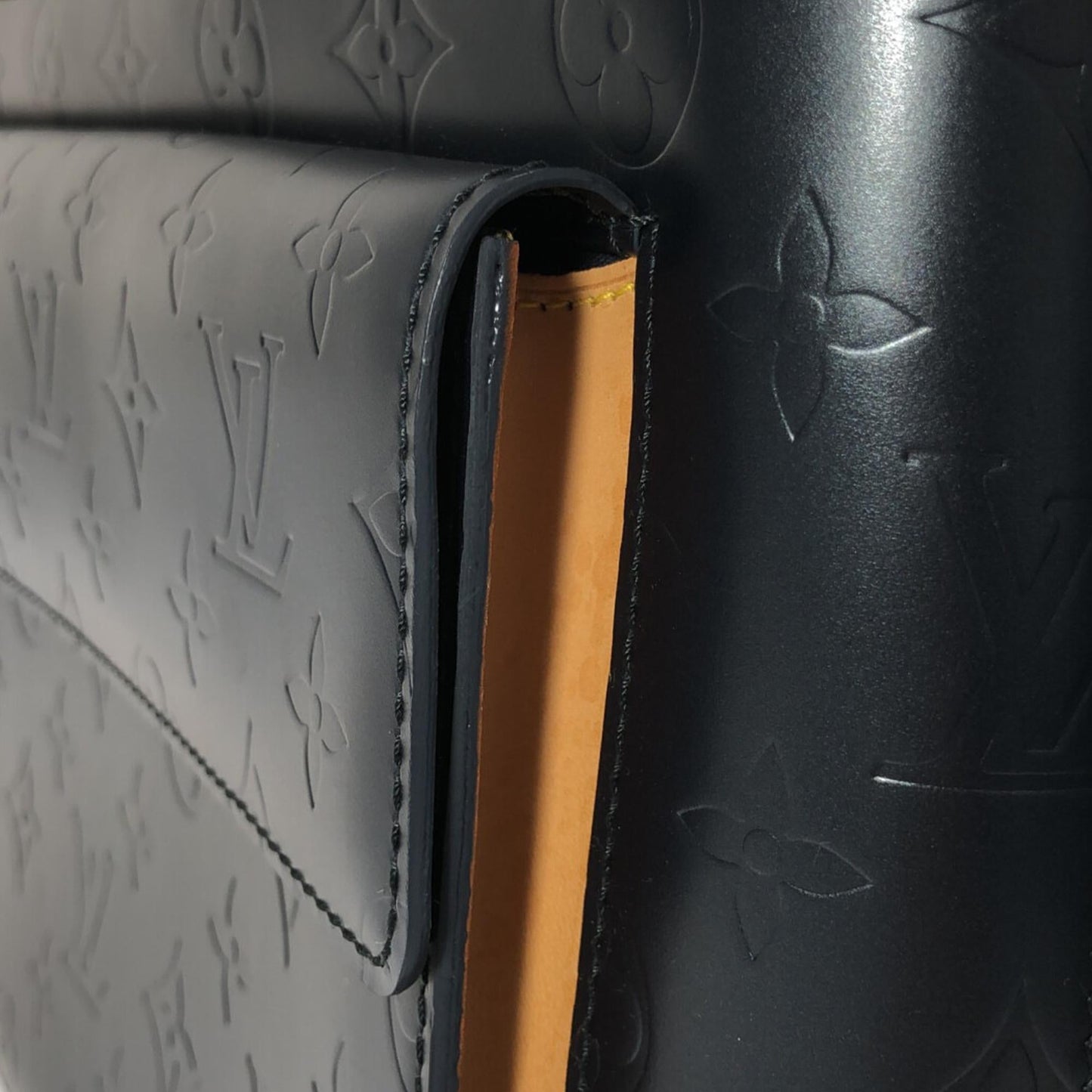 Louis Vuitton Monogram Mat Alston (SHG-8XDzEJ)