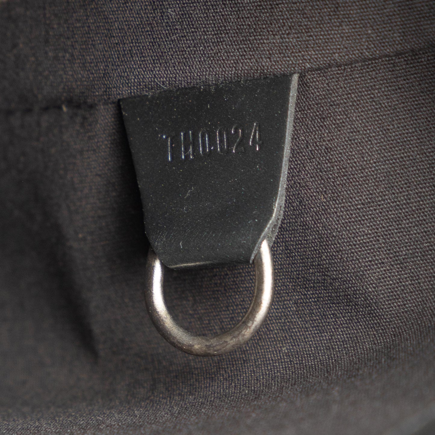 Louis Vuitton Monogram Mat Alston (SHG-DsrvFi)