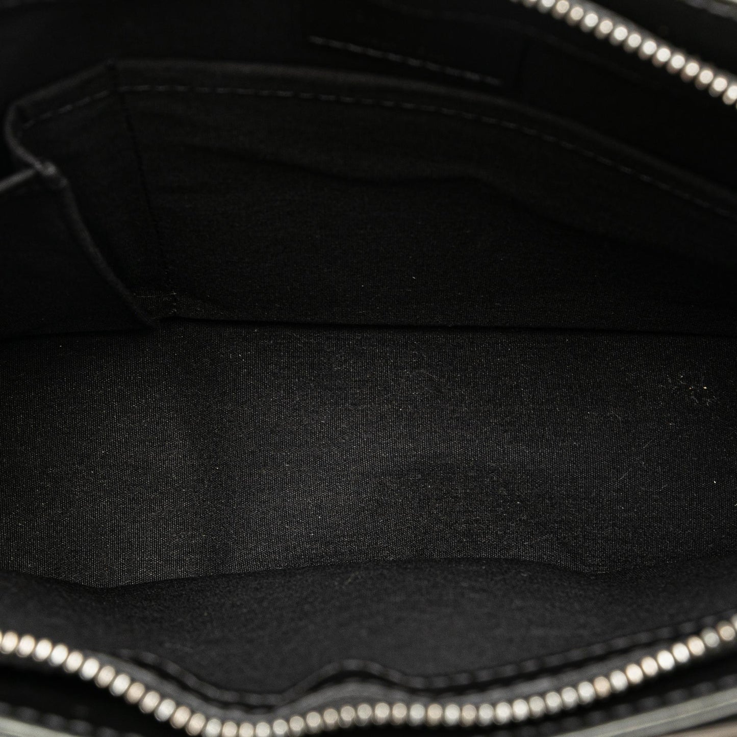 Louis Vuitton Monogram Mat Alston (SHG-H8lOhA)