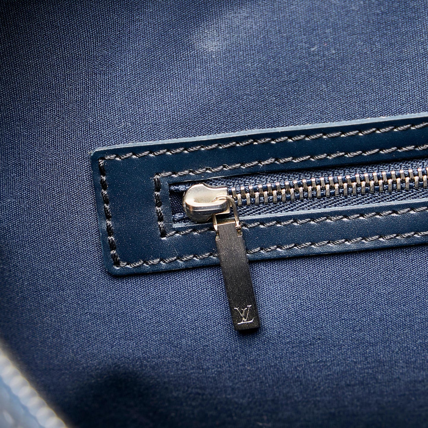 Louis Vuitton Monogram Mat Malden (SHG-31204)