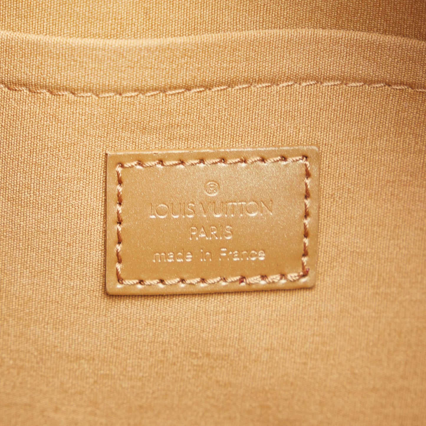Louis Vuitton Monogram Mat Shelton (SHG-g6e1tZ)