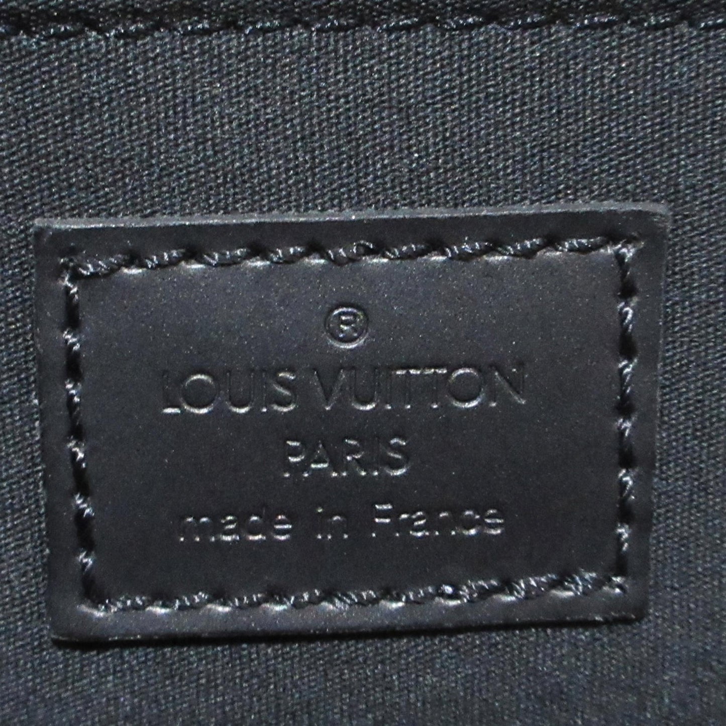 Louis Vuitton Monogram Mat Shelton (SHG-CeiygN)
