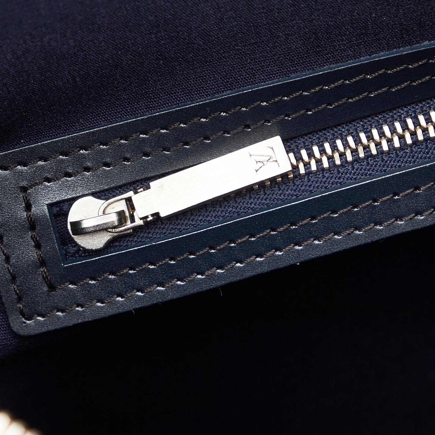 Louis Vuitton Monogram Mat Stockton (SHG-bNZlXE)