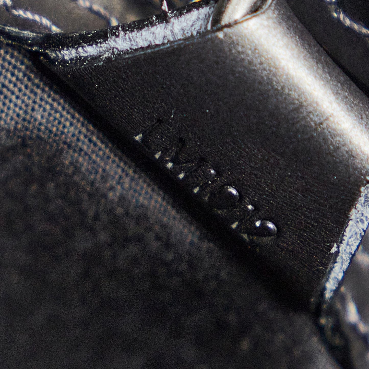 Louis Vuitton Monogram Mat Stockton (SHG-yZb0lp)