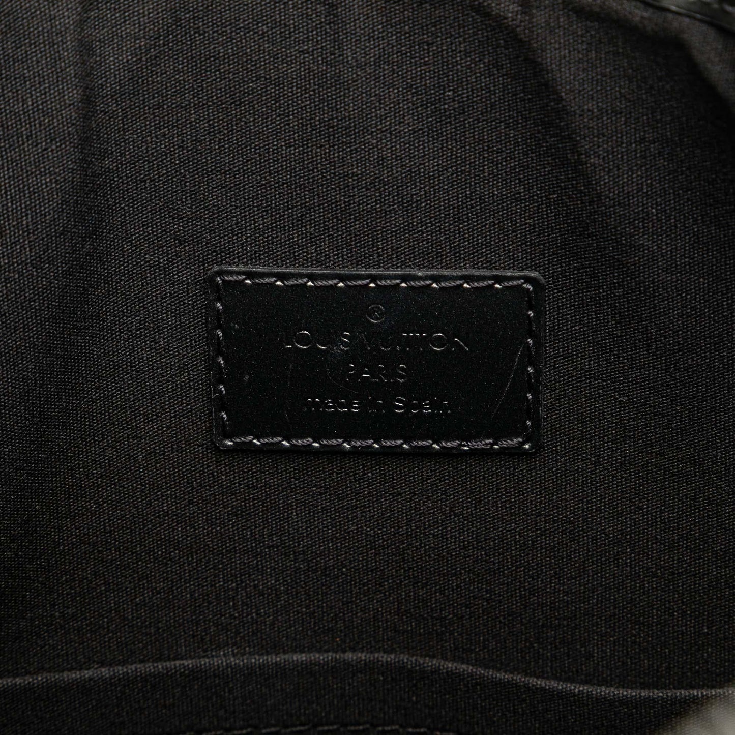 Louis Vuitton Monogram Mat Sutter (SHG-sqRmBq)
