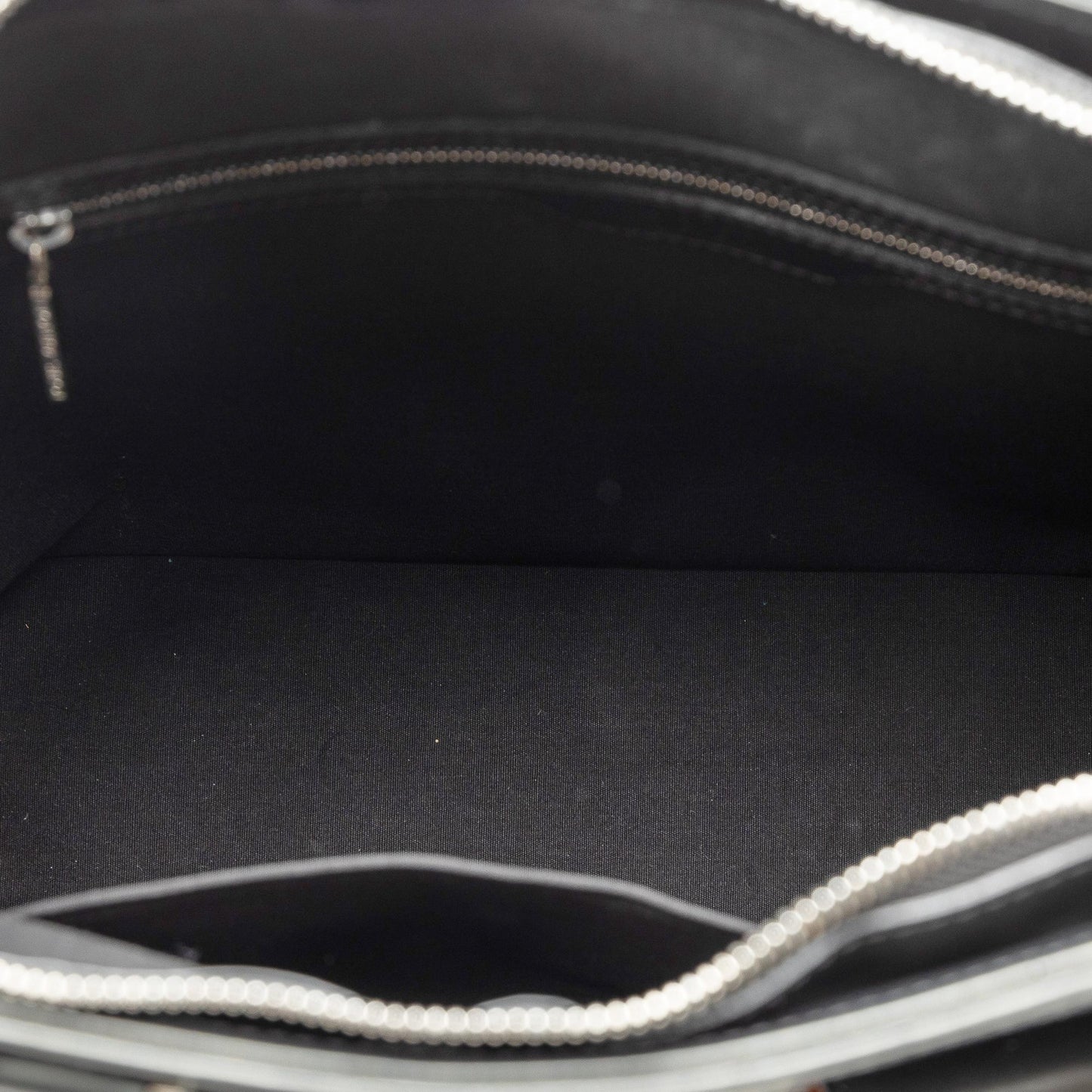 Louis Vuitton Monogram Mat Wilwood (SHG-RQsQRd)