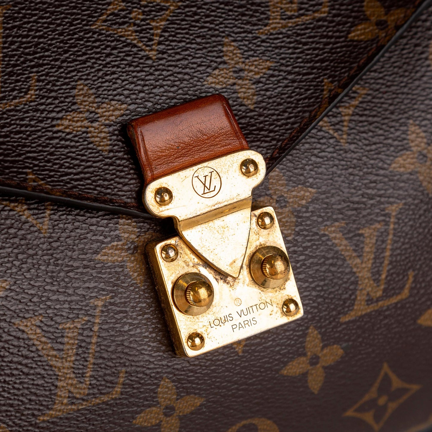 Louis Vuitton Monogram Metis Shoulder Bag (SHG-37979)