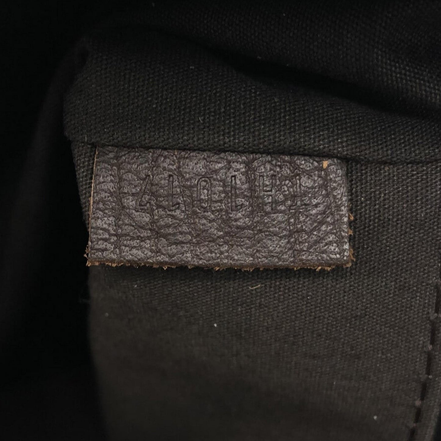 Louis Vuitton Monogram Mini Lin Danube (SHG-6hvEzA)