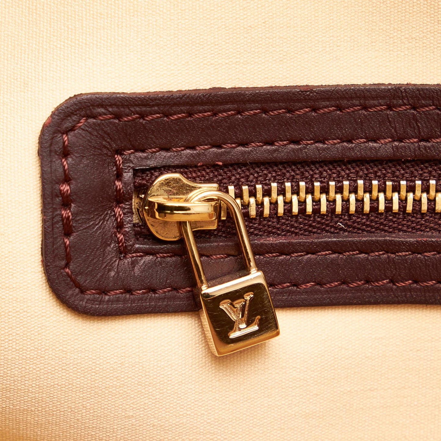 Louis Vuitton Monogram Mini Lin Josephine GM (SHG-29448)