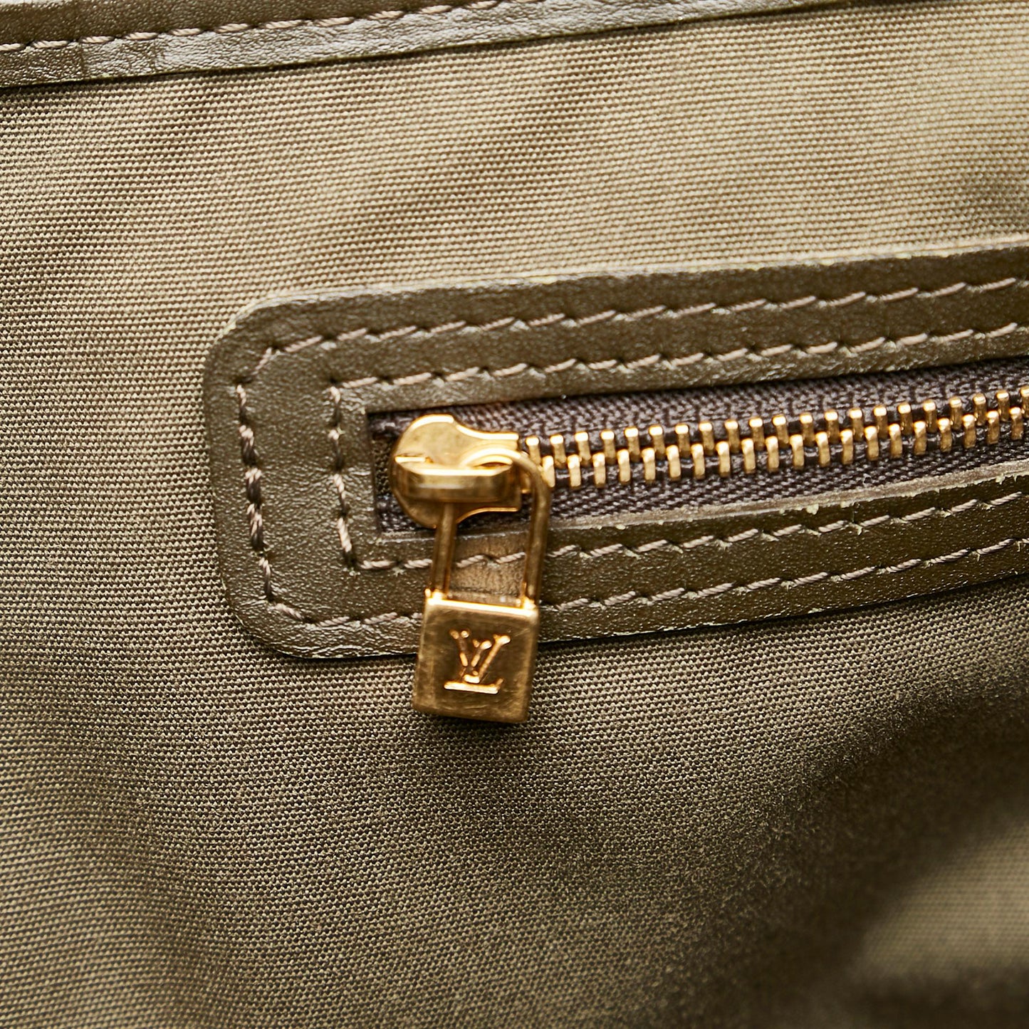 Louis Vuitton Monogram Mini Lin Lucille GM (SHG-26029)