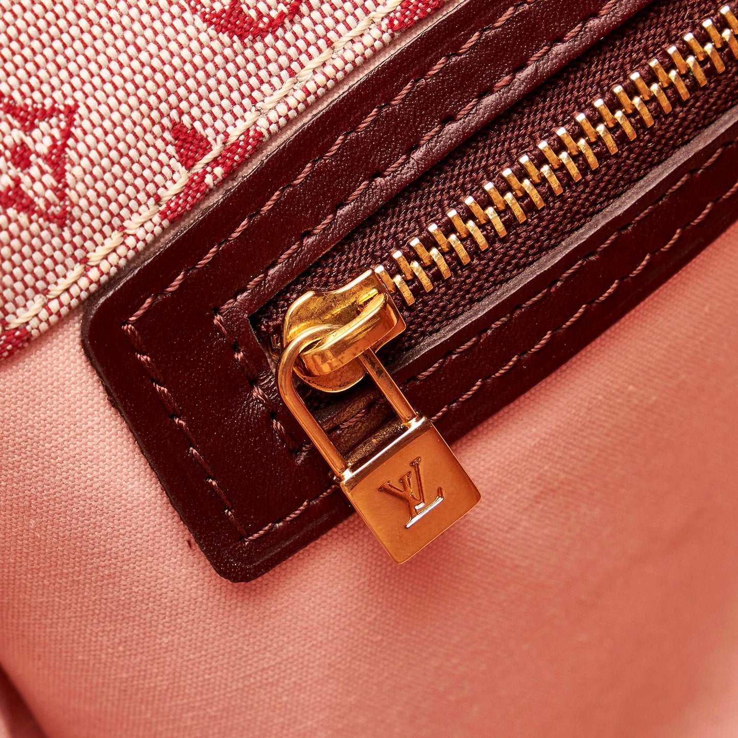 Louis Vuitton Monogram Mini Lin Mary Kate Besace (SHG-33545)