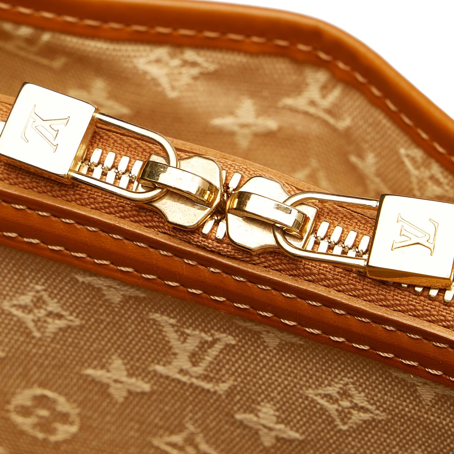 Louis Vuitton Monogram Mini Lin Sac Mary Kate (SHG-28394)