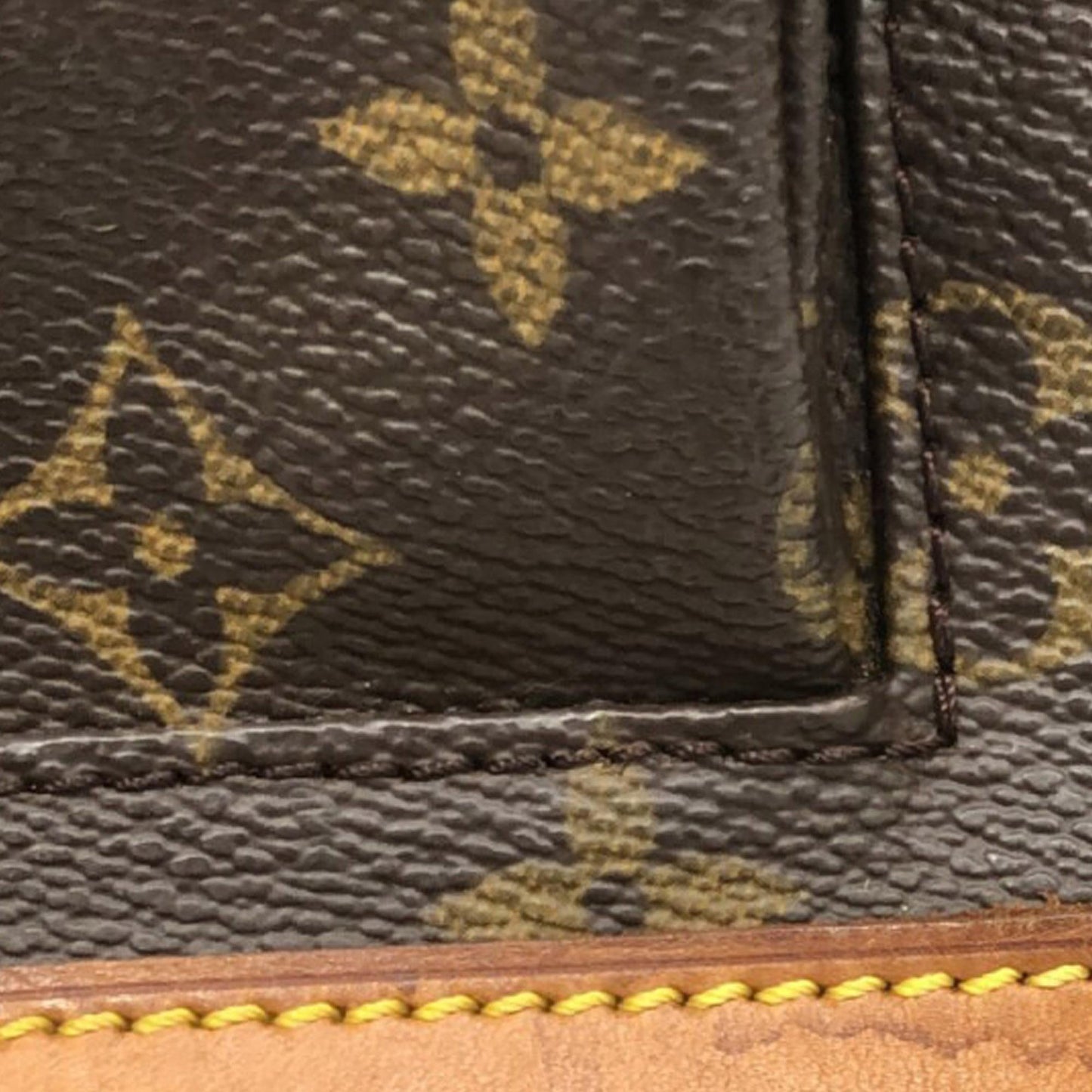 Louis Vuitton Monogram Mini Montsouris (SHG-6reLQ6)