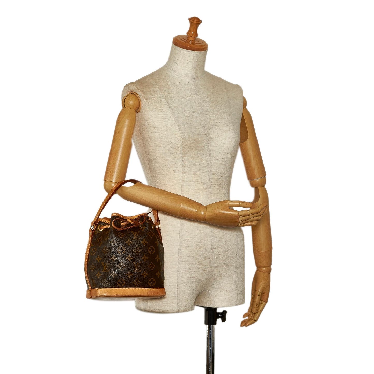 Louis Vuitton Monogram Mini Noe (SHG-UFhFLj)