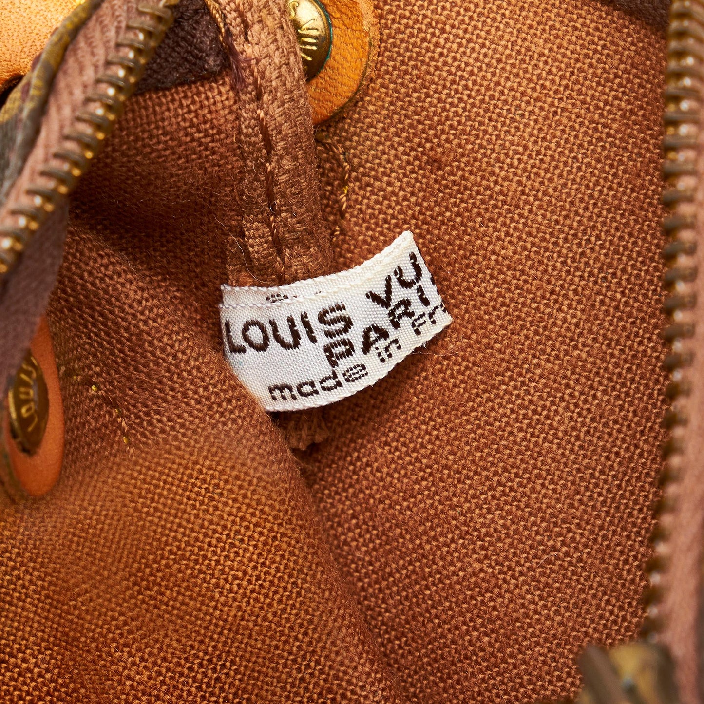 Louis Vuitton Monogram Mini Speedy (SHG-U6Axom)