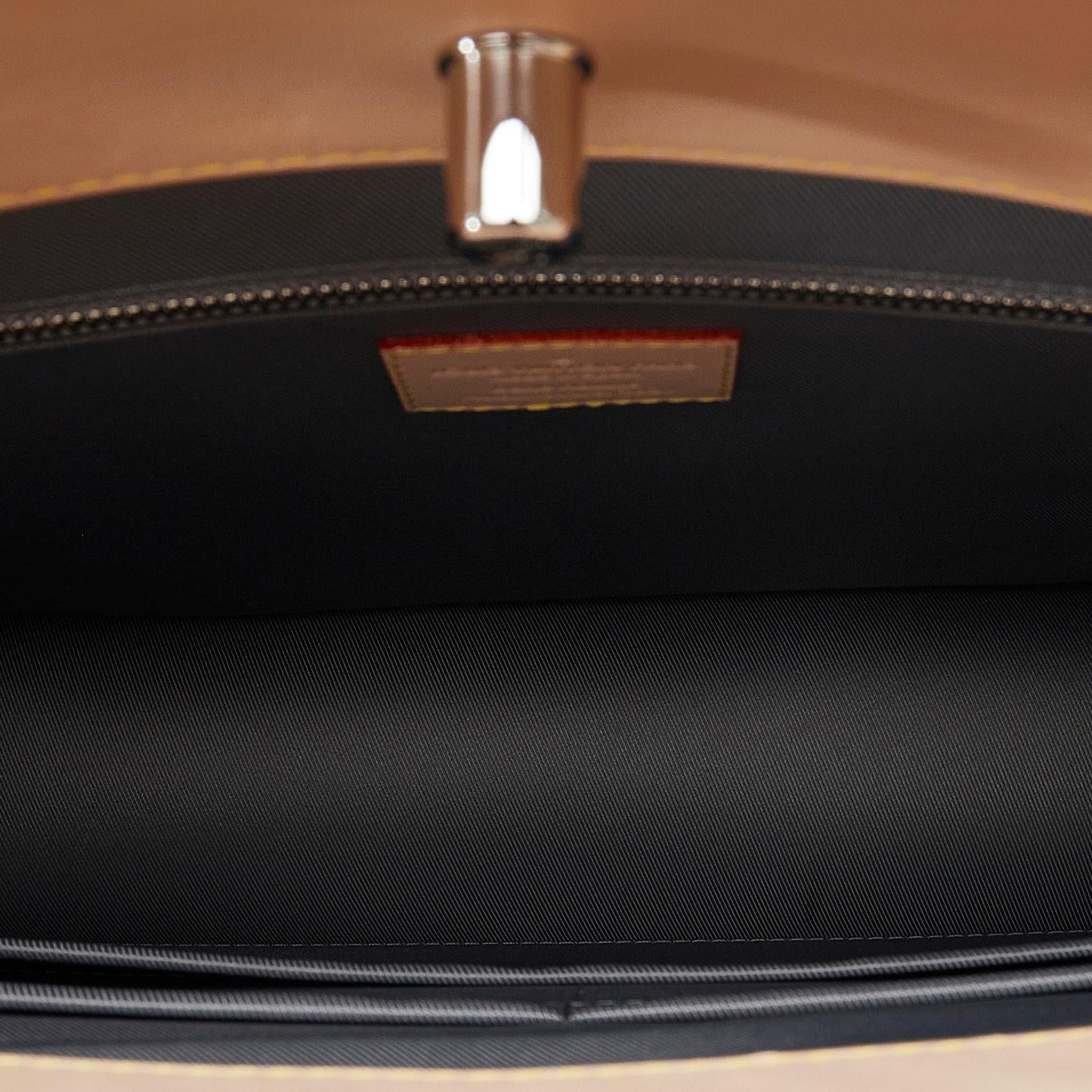 Louis Vuitton Monogram Miroir Sac Plat (SHG-cwVjP7)