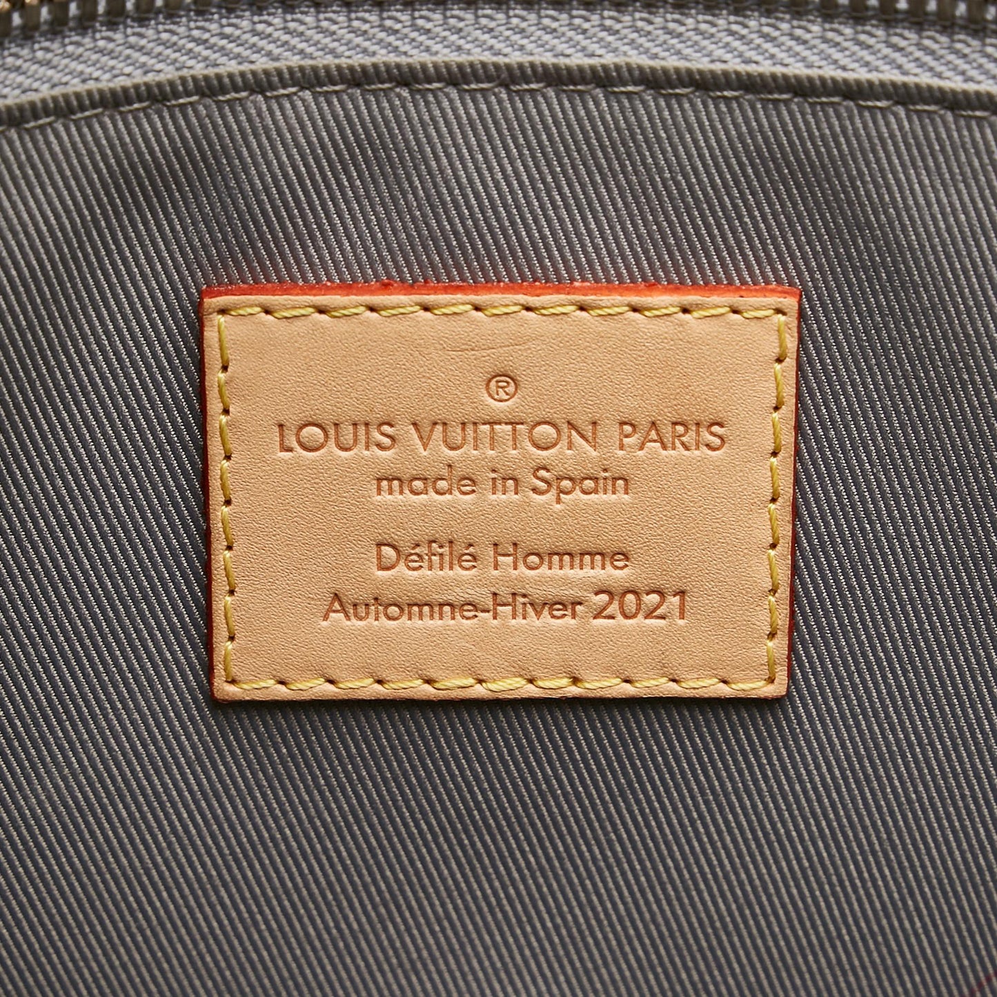 Louis Vuitton Monogram Mirror Sac Plat (SHG-kDIEPs)