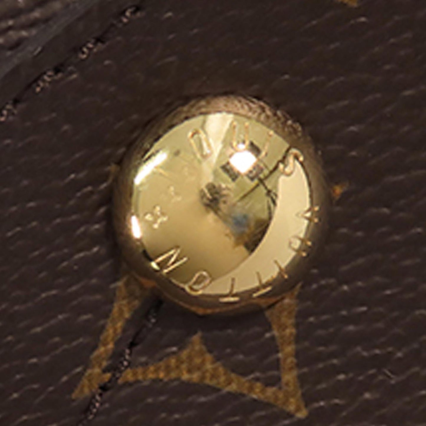 Louis Vuitton Monogram Montaigne GM (SHG-HKCFRN)