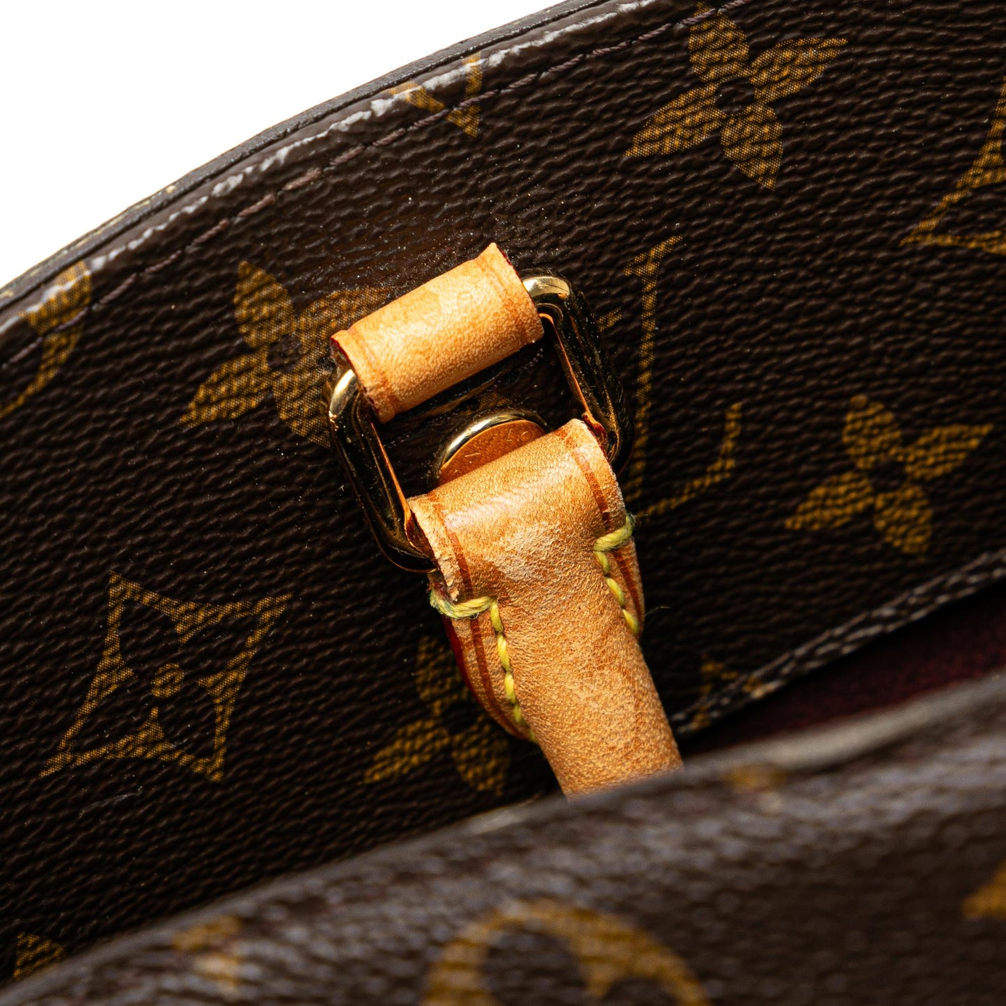 Louis Vuitton Monogram Montaigne MM (SHG-ZyUfGw)