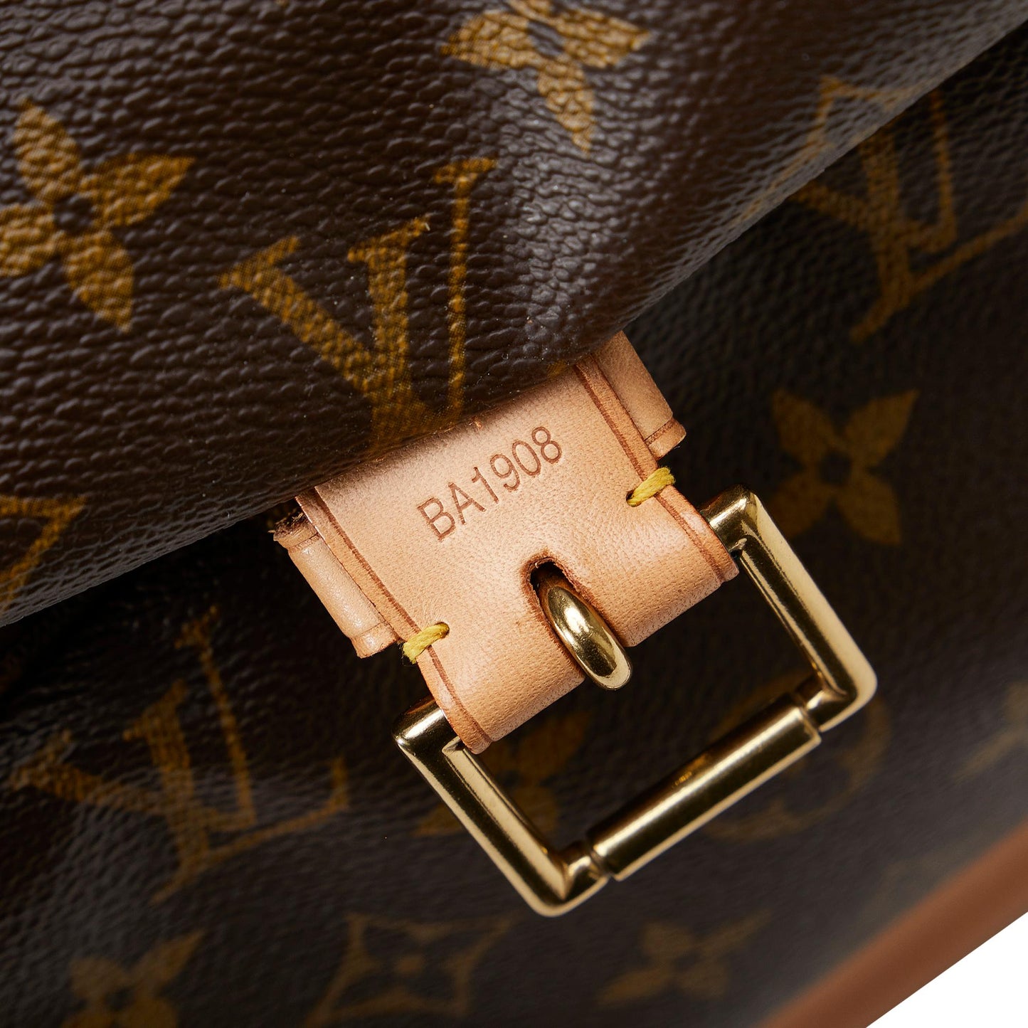 Louis Vuitton Monogram Montsouris GM (SHG-qrtyIl)