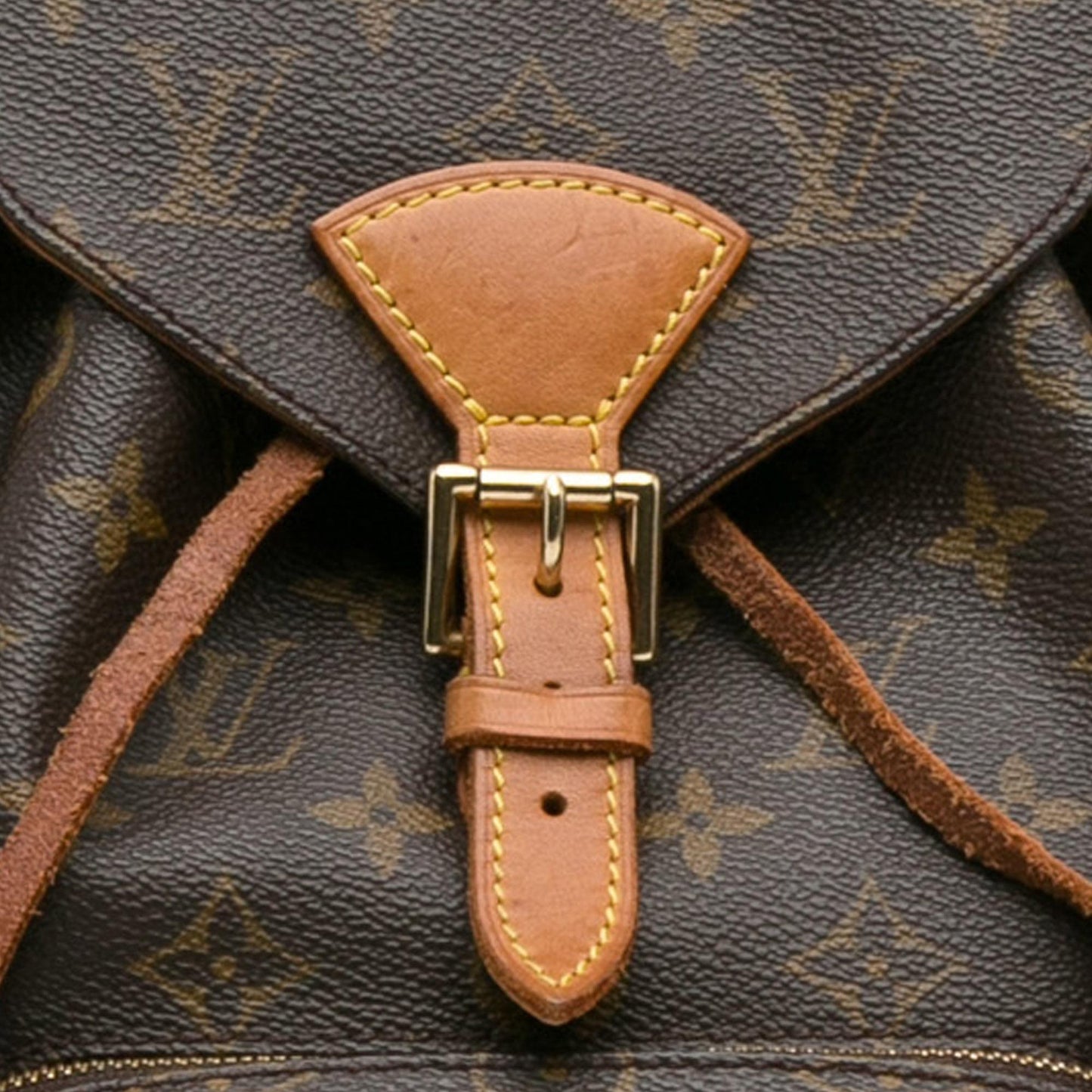 Louis Vuitton Monogram Montsouris MM (SHG-7We3WJ)