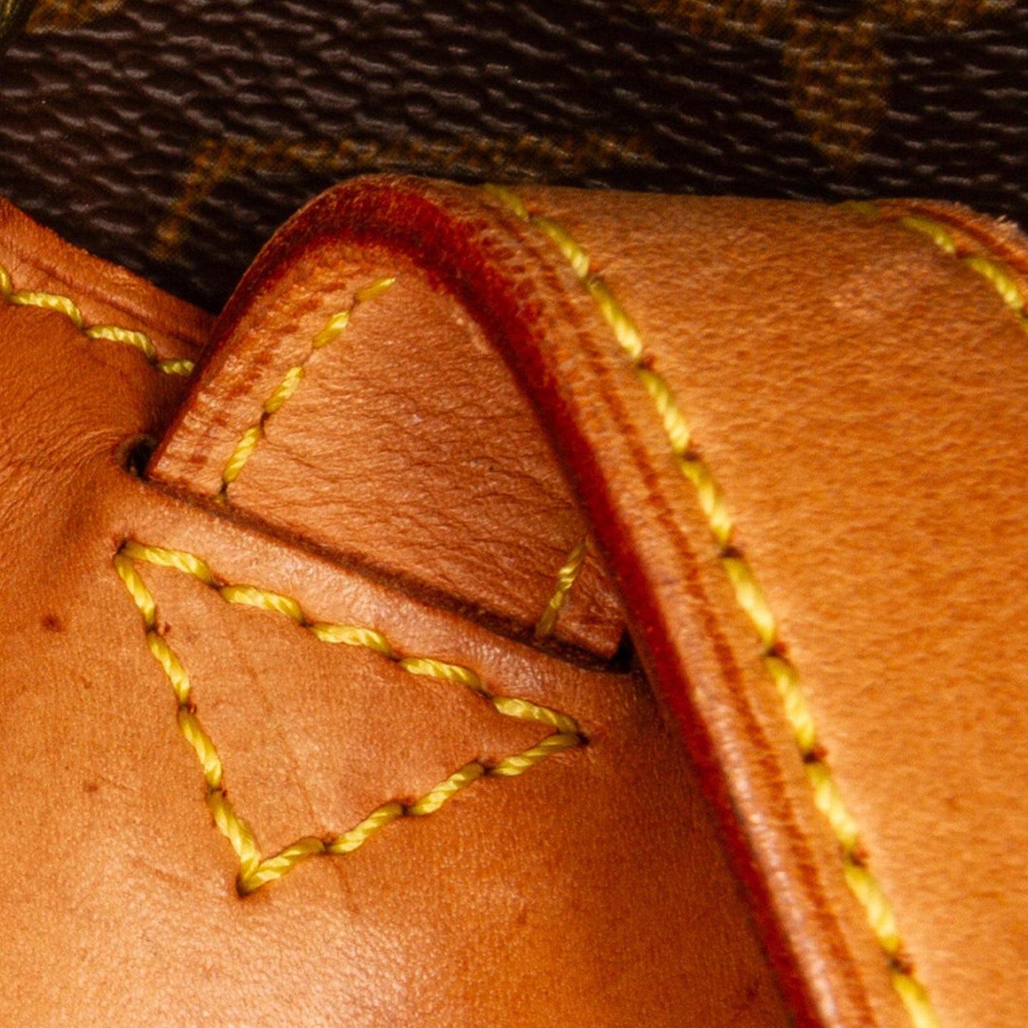 Louis Vuitton Monogram Montsouris MM (SHG-7We3WJ)