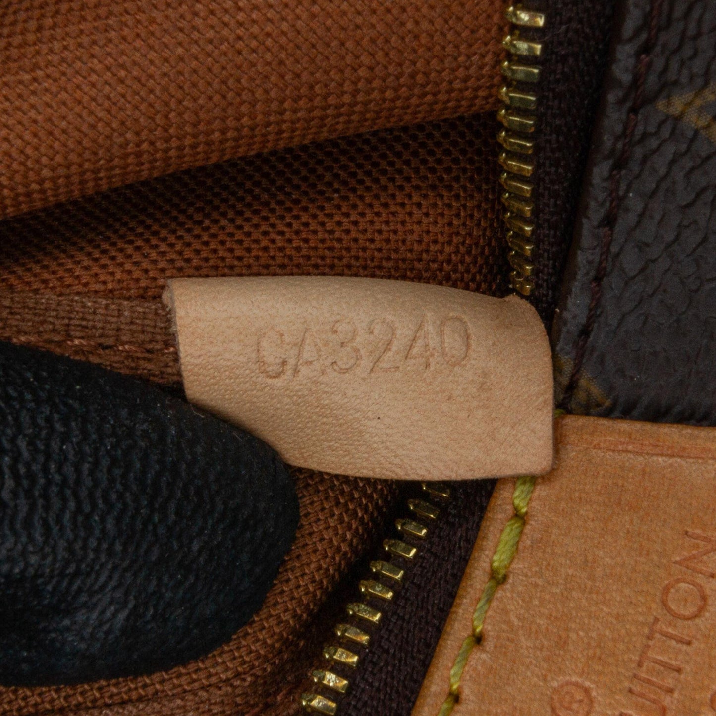 Louis Vuitton Monogram Multi Pochette Accessoires (SHG-EuvQWf)
