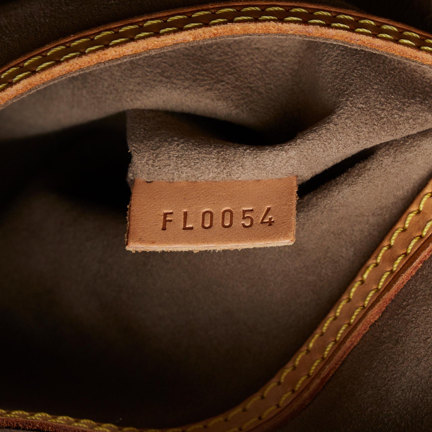 Louis Vuitton Monogram Multicolore Alma PM (SHG-UmL464)