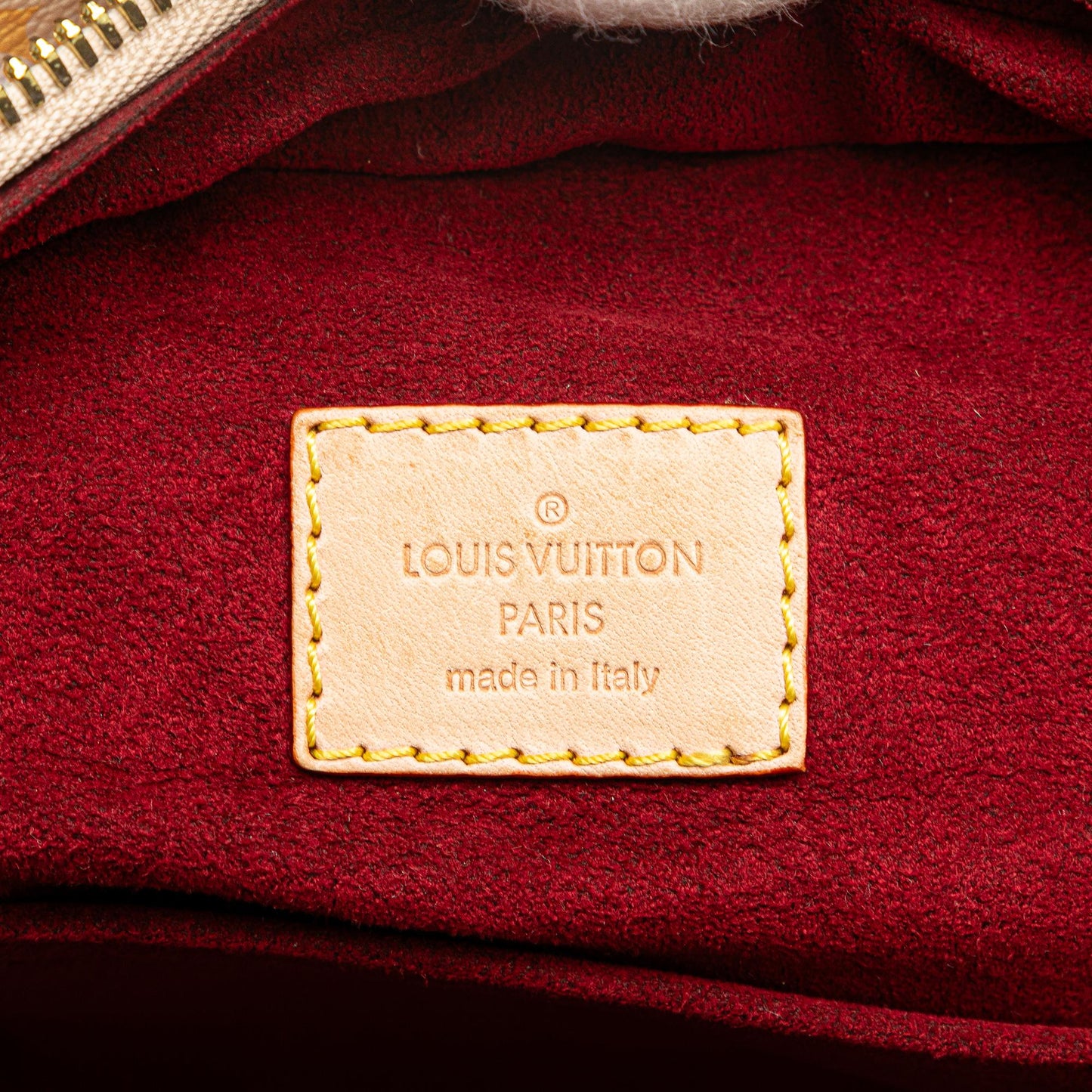 Louis Vuitton Monogram Multicolore Claudia (SHG-XCWbGC)