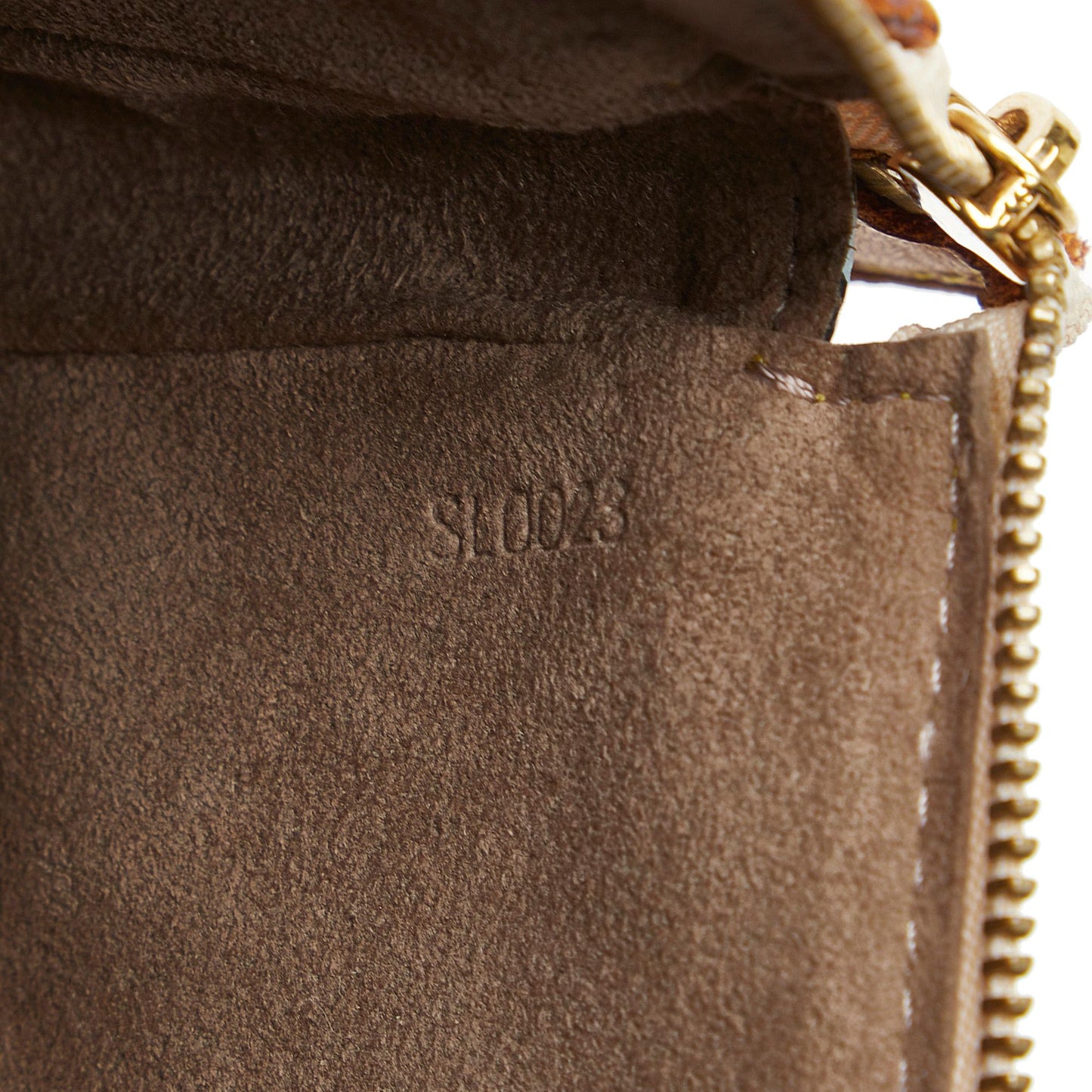 Louis Vuitton Monogram Multicolore Pochette Accessoires (SHG-pRvbdV)
