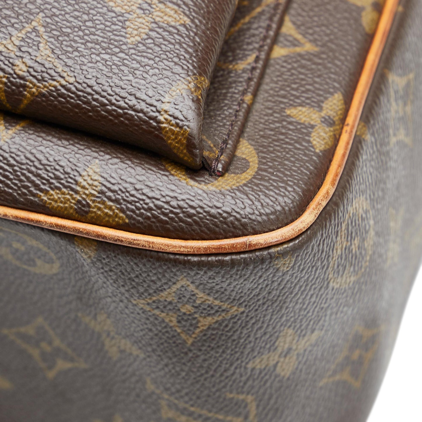 Louis Vuitton Monogram Multipli-Cite (SHG-4JrU2M)