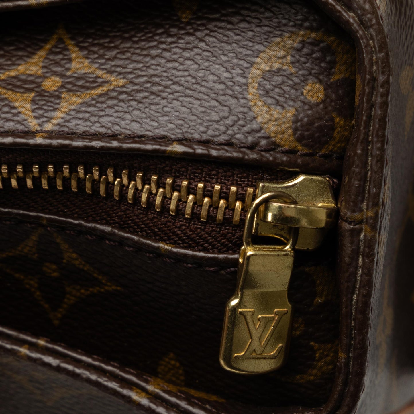 Louis Vuitton Monogram Multipli-Cite (SHG-18CAgT)