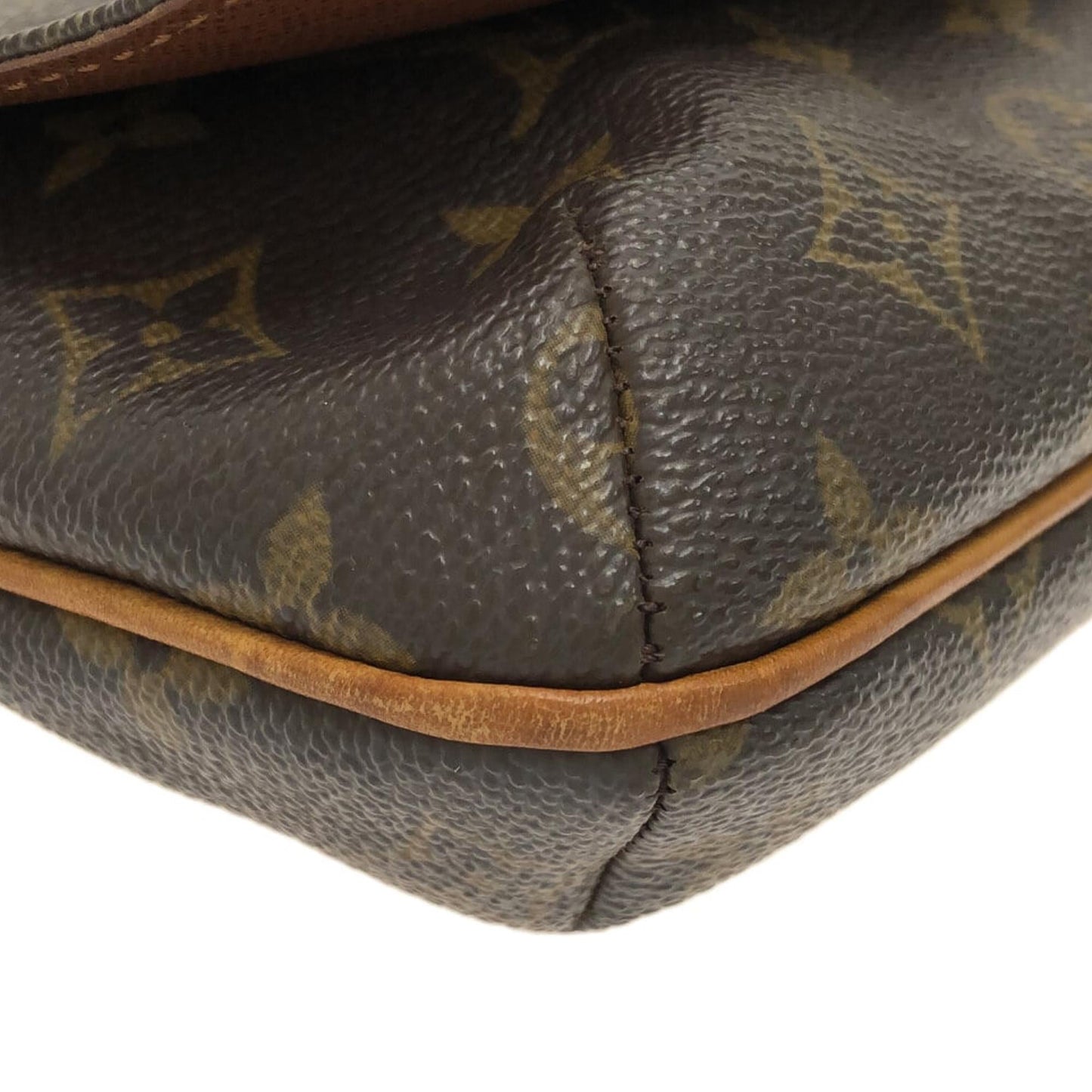Louis Vuitton Monogram Musette Tango Long Strap (SHG-5nKgdr)
