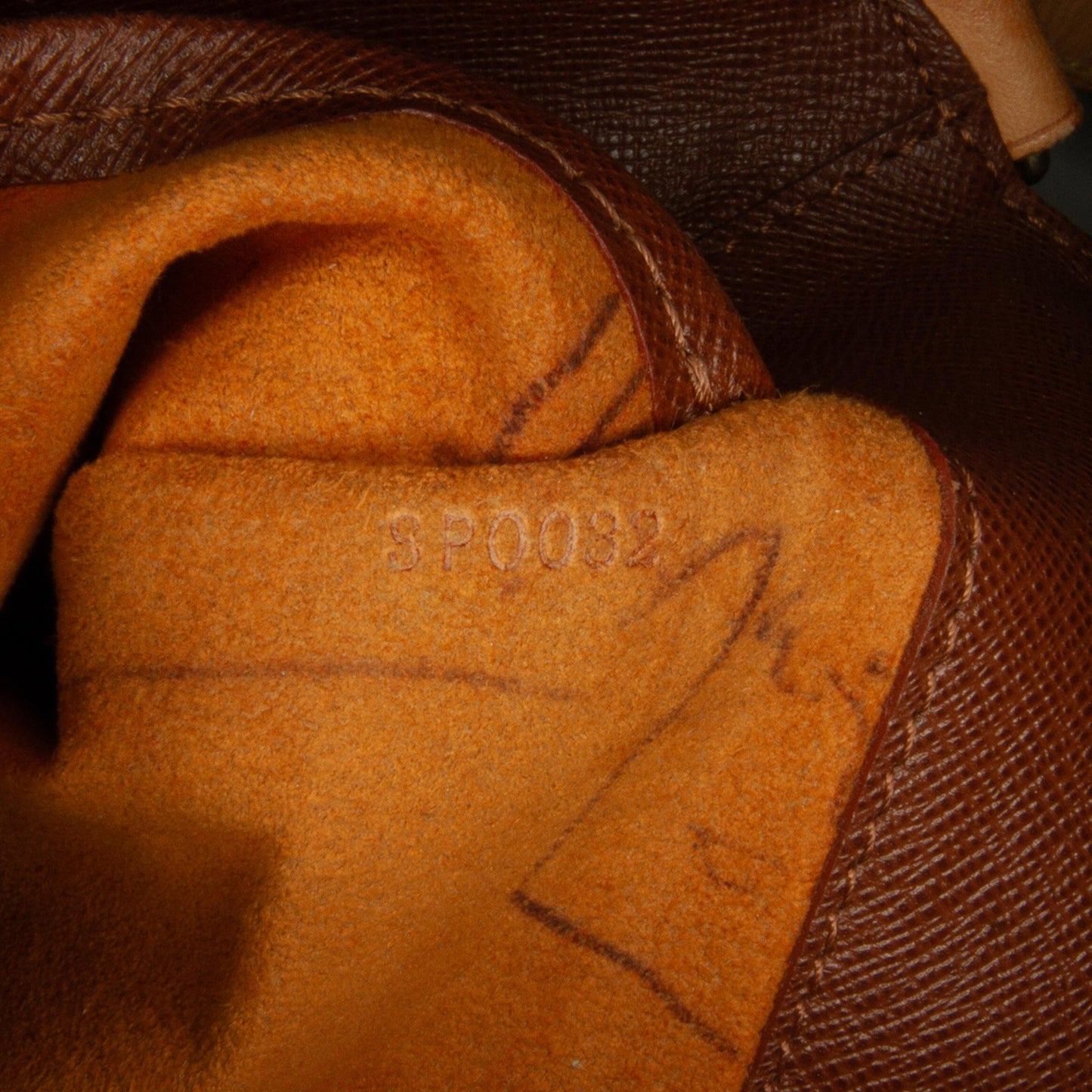 Louis Vuitton Monogram Musette Tango Short Strap (SHG-x6PCbI)