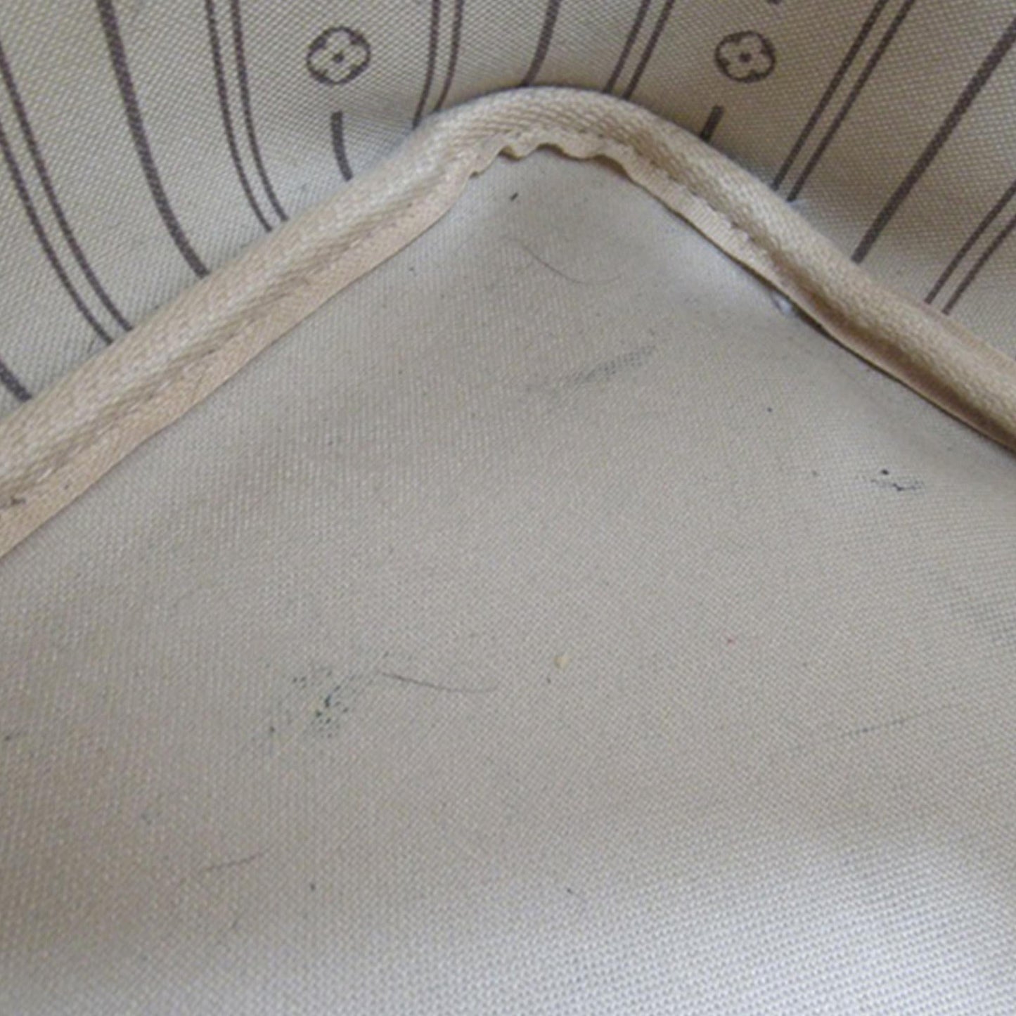 Louis Vuitton Monogram Neverfull GM (SHG-eEe4W6)
