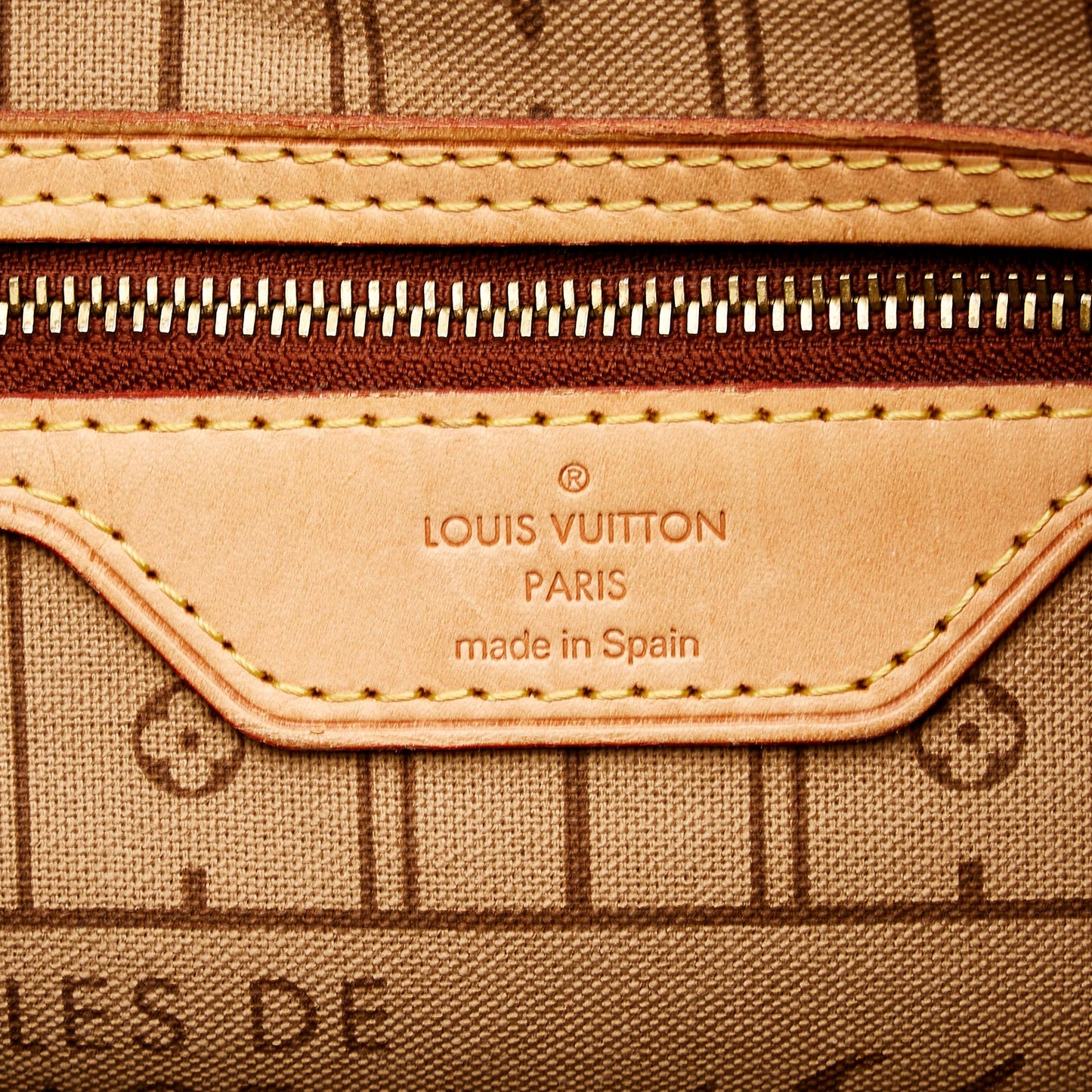 Louis Vuitton Monogram Neverfull MM (SHG-ftEZDx)