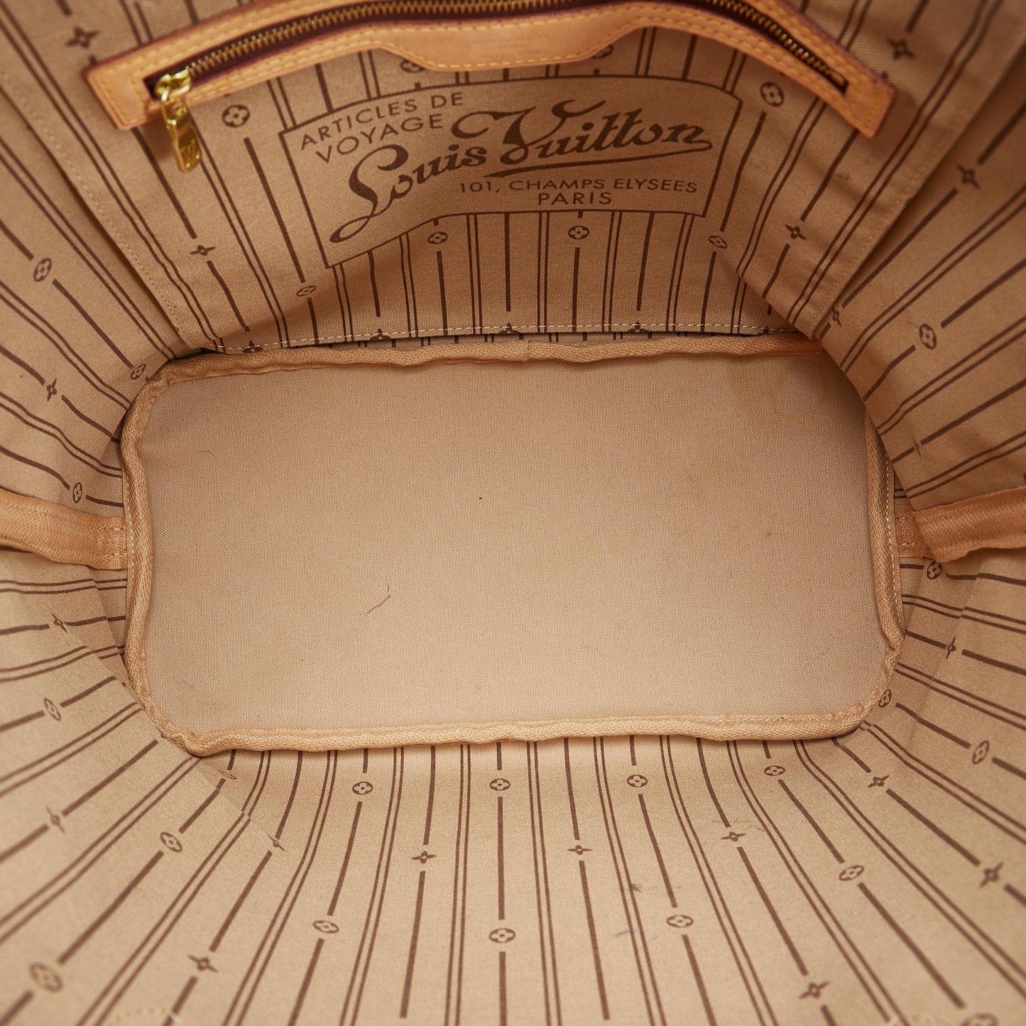 Louis Vuitton Monogram Neverfull MM (SHG-P7rGuR)
