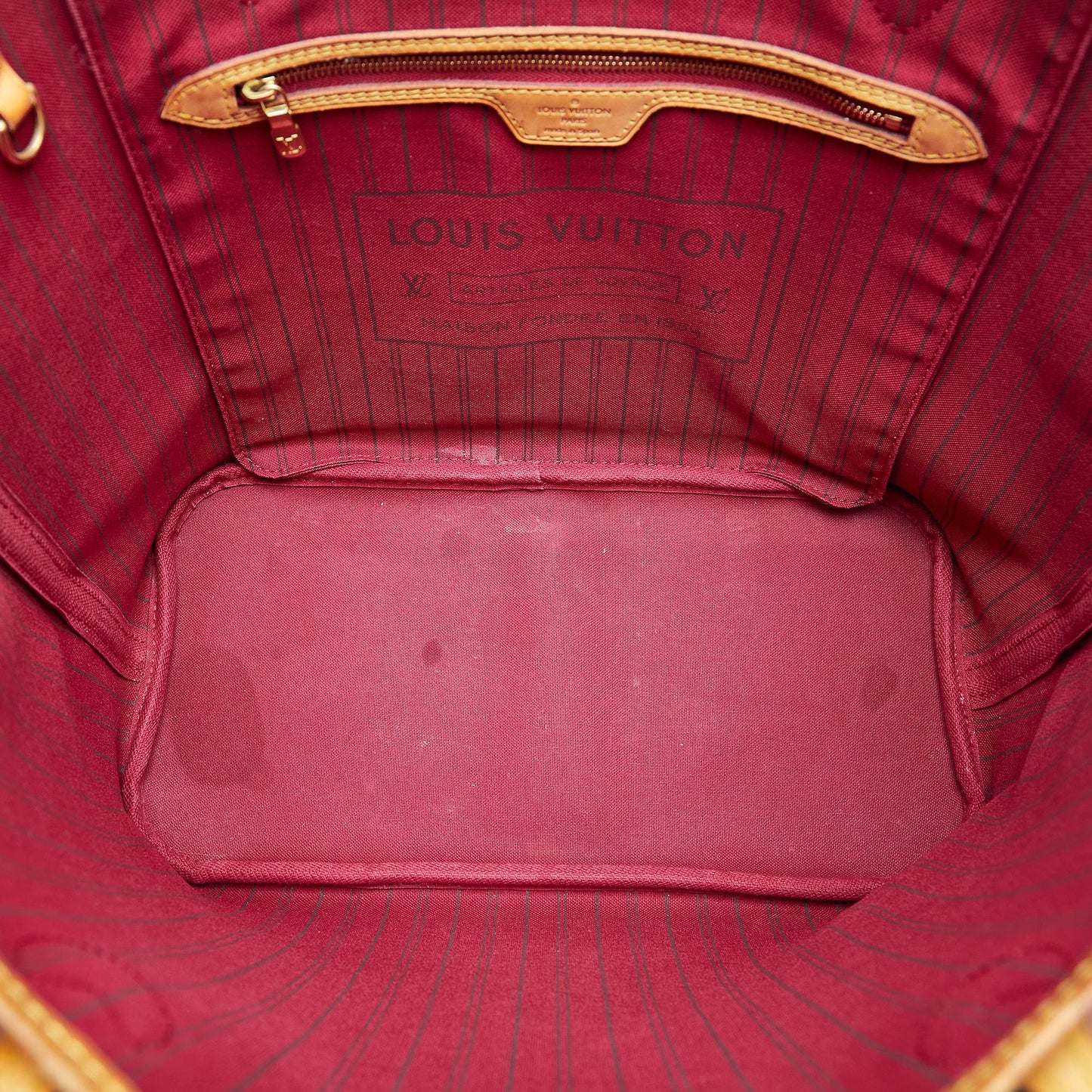 Louis Vuitton Monogram Neverfull MM (SHG-vhmfh9)