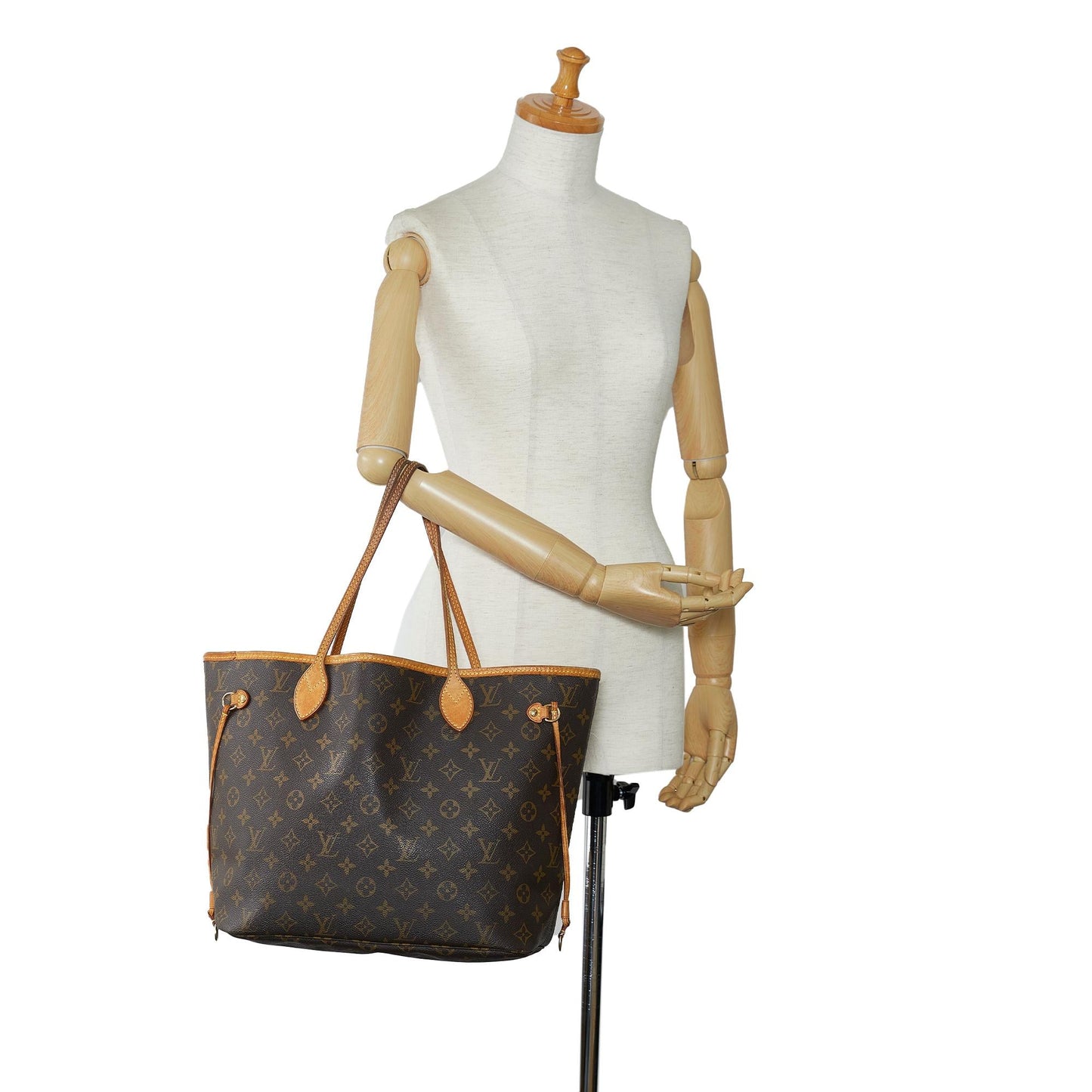 Louis Vuitton Monogram Neverfull MM (SHG-BNJR2j)